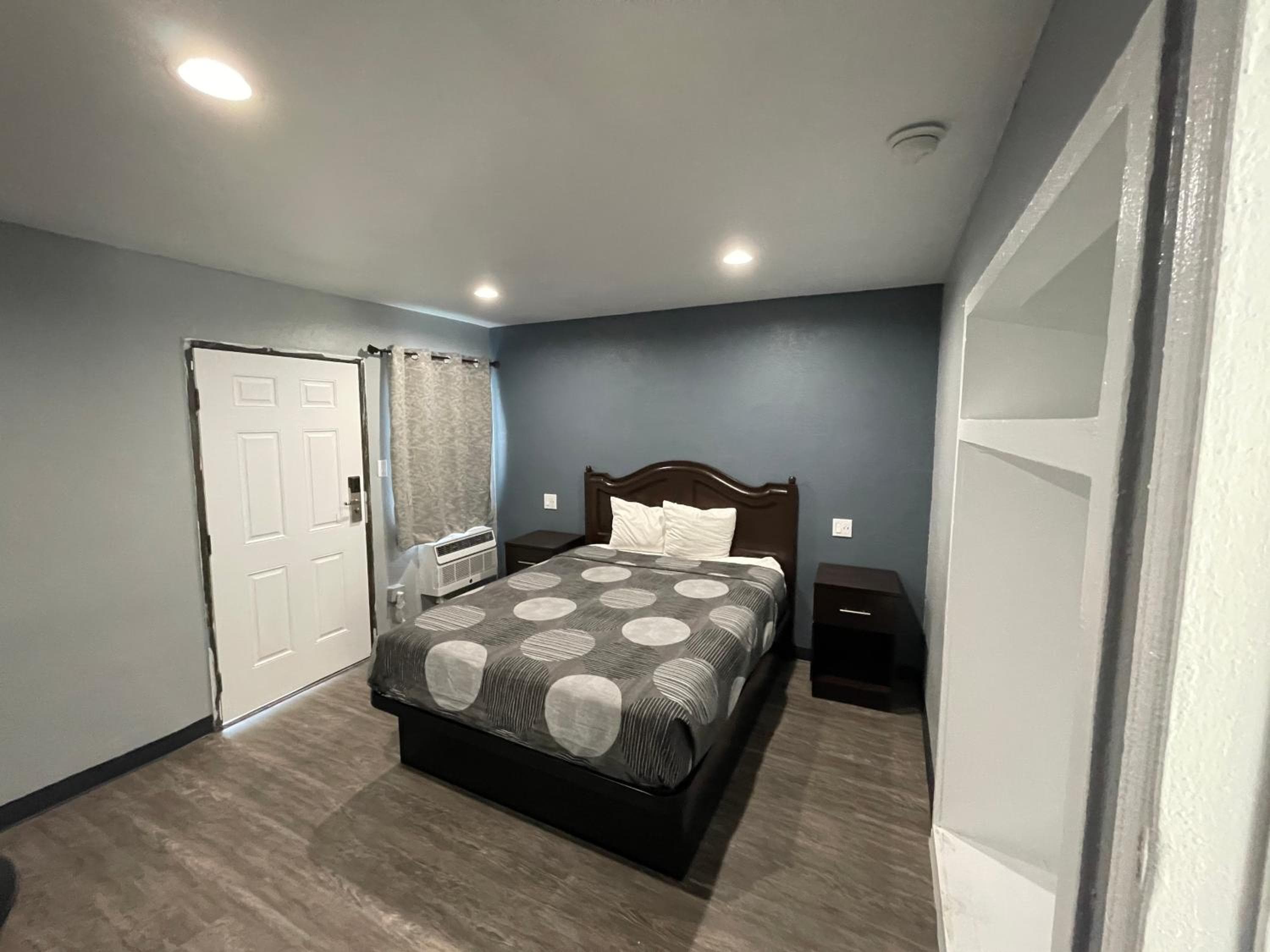 Cornett Motel — 24