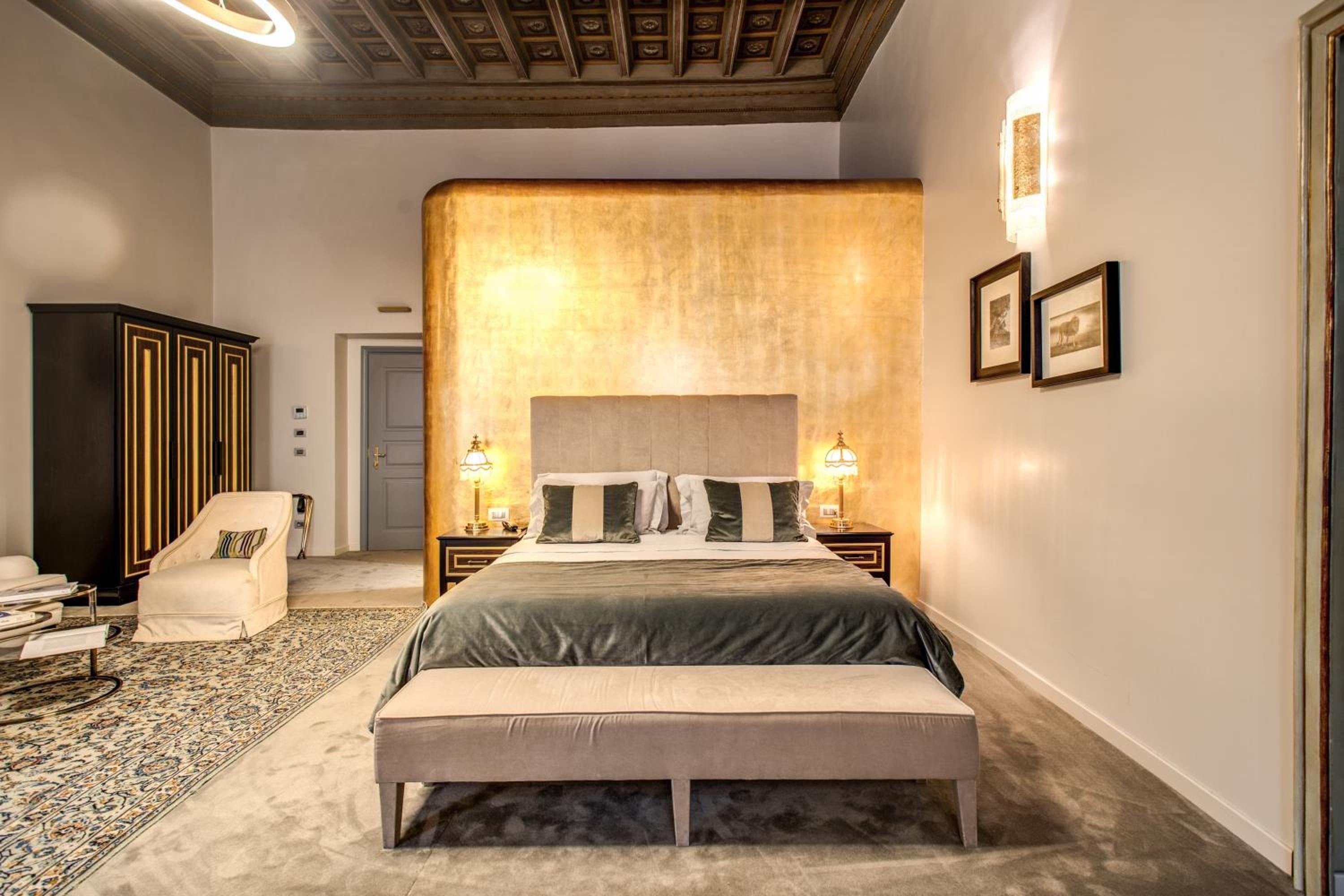 Martius Private Suites Hotel — 18