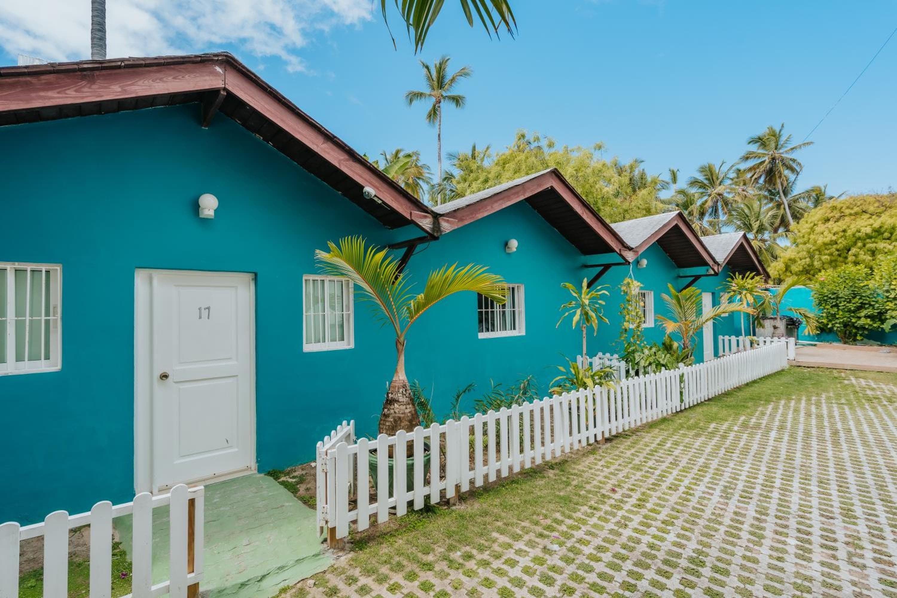 Hotel Checkin El Cortecito Beach — 26
