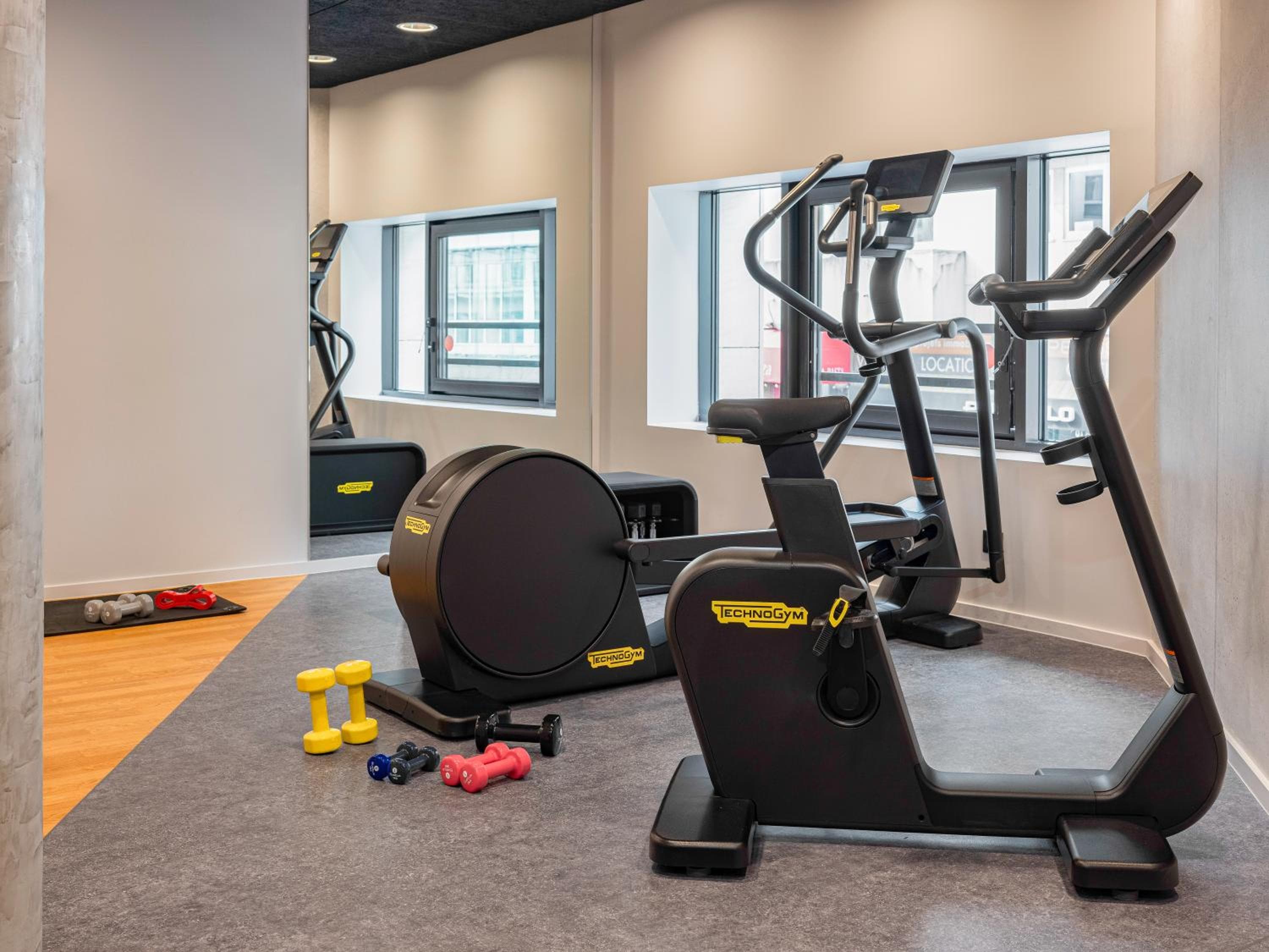 Novotel Paris Vaugirard Montparnasse — 17