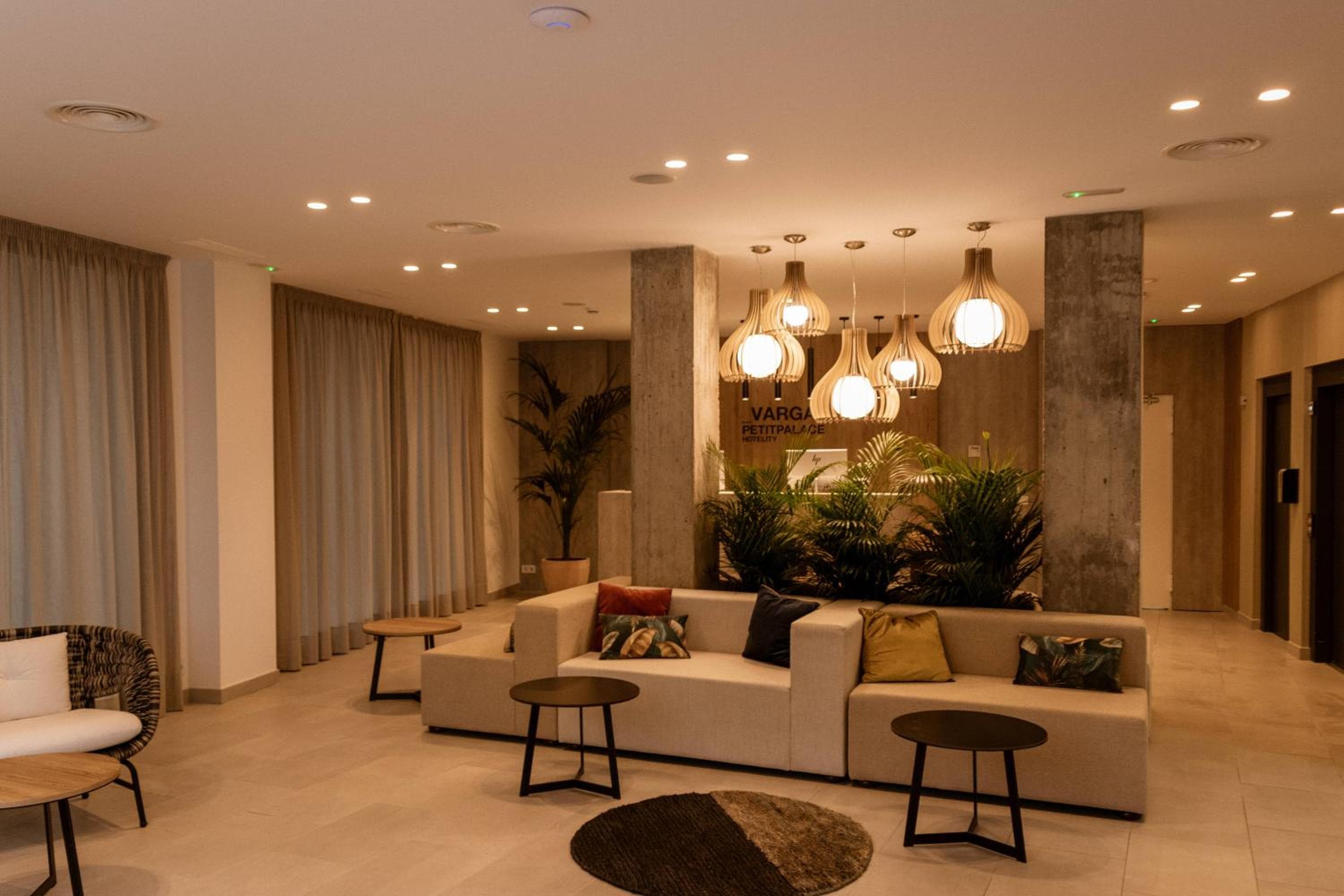Piccolo Palazzo Vargas — 18