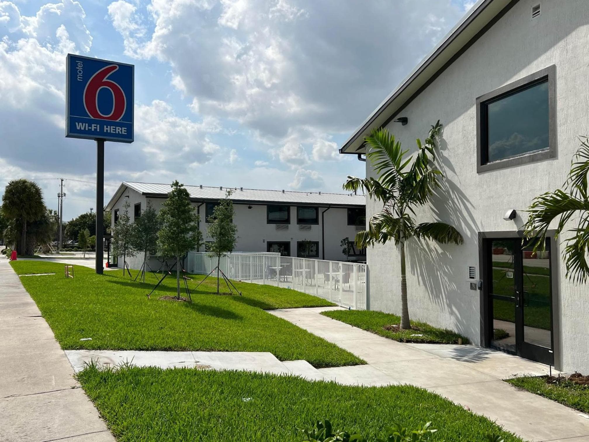 Motel 6-Fort Lauderdale, FL — 6