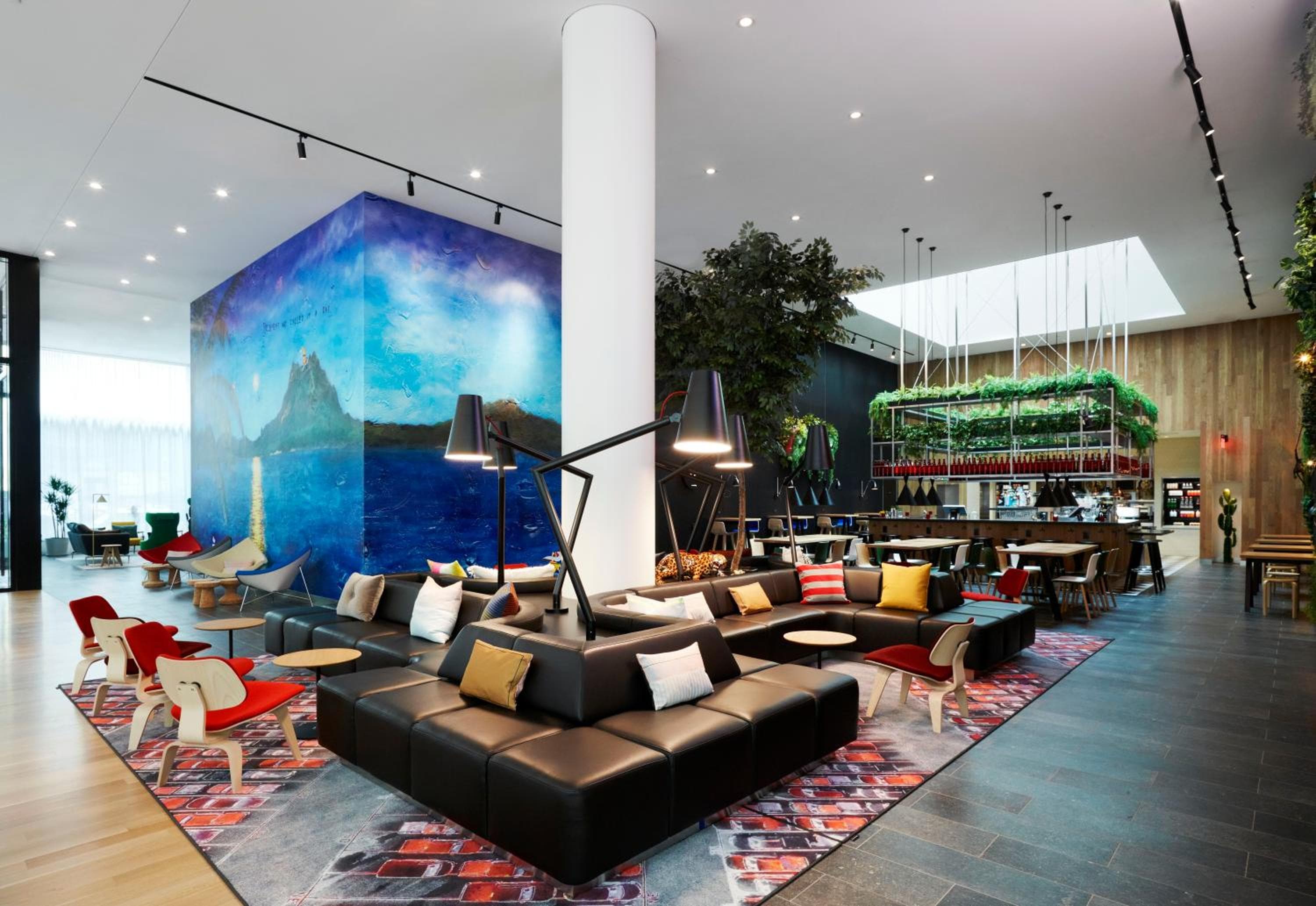 citizenM Los Angeles Downtown hotel, 361 South Spring Street, Los Angeles, United States — photo 2