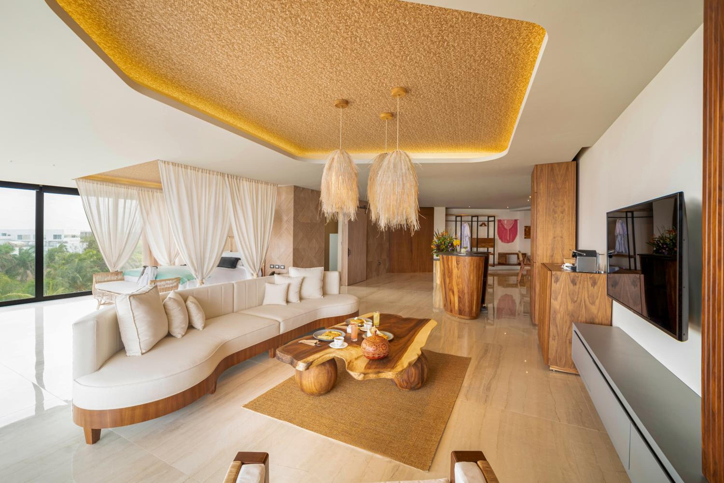 Mvngata Beach Hotel — 13
