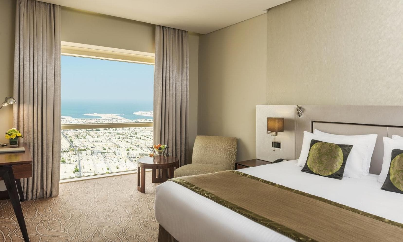 The Tower Plaza Hotel Dubai — 17
