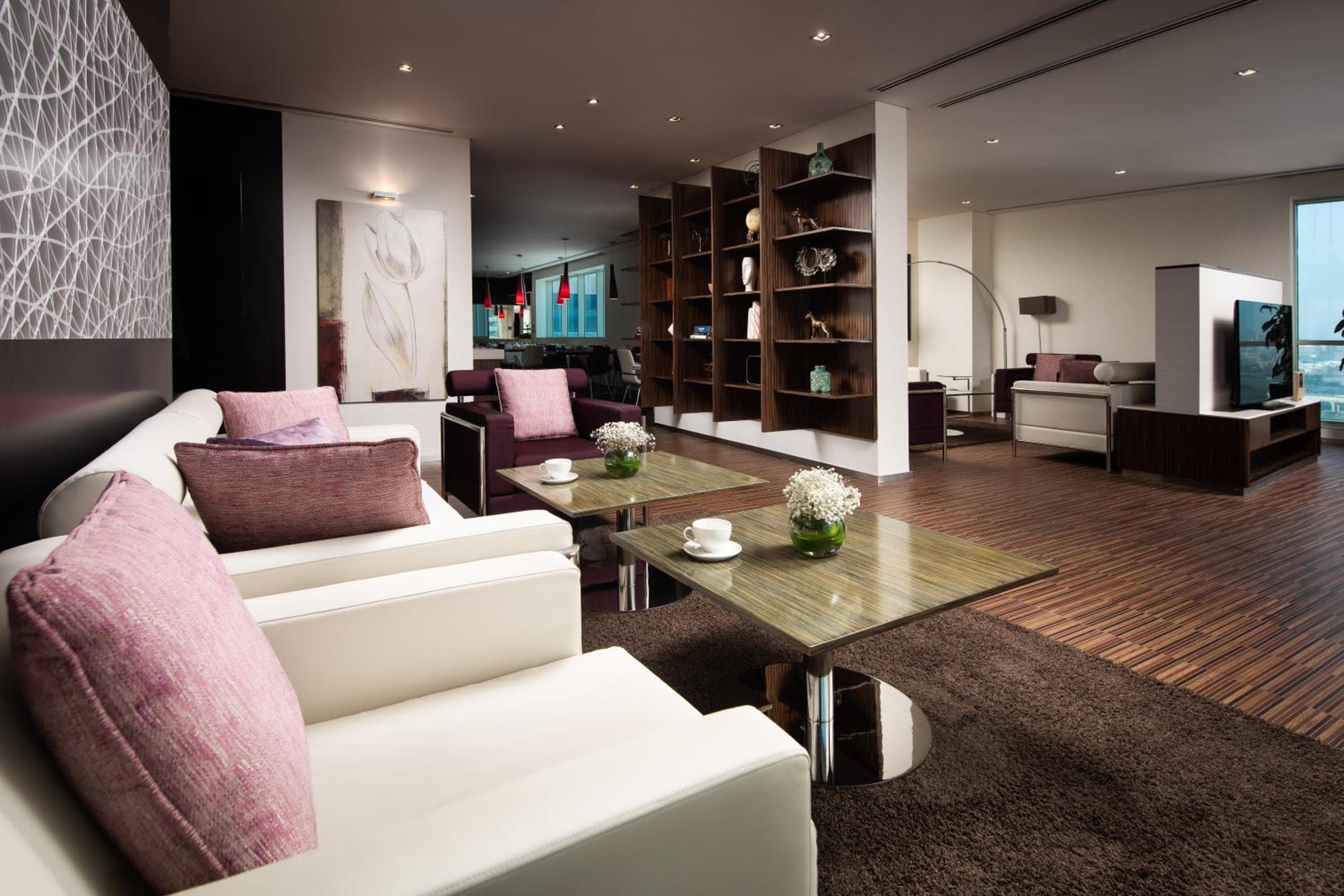 Pullman Dubai Jumeirah Lakes Towers — 16