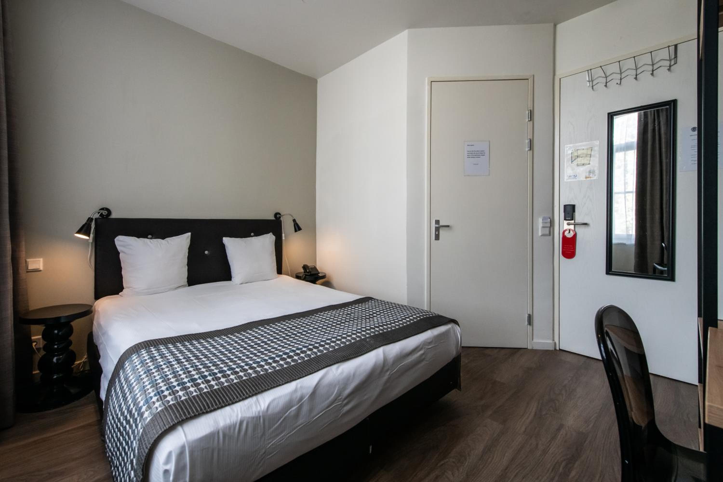 Acostar Hotel — 16