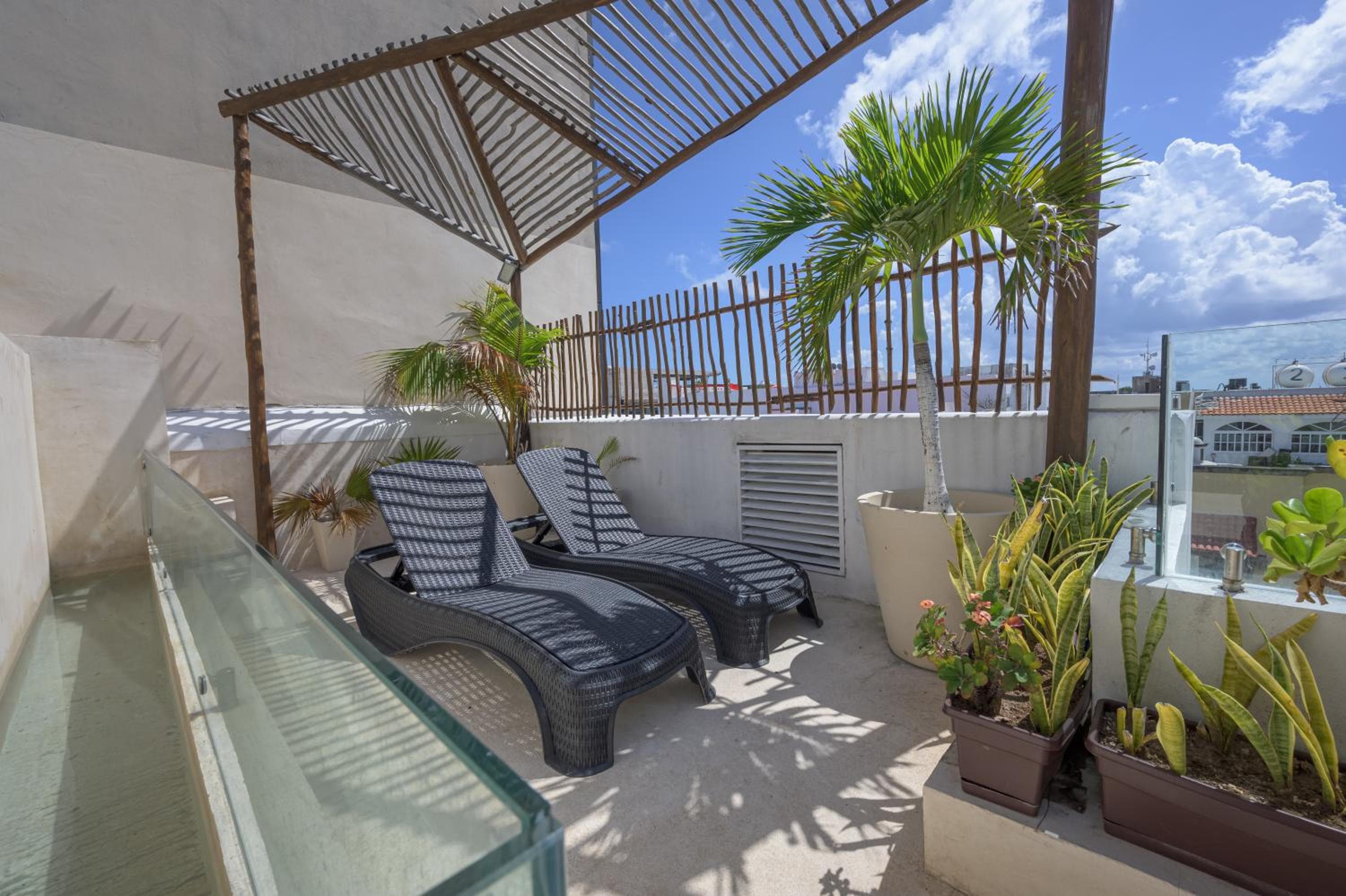 Aruma Suites — 7