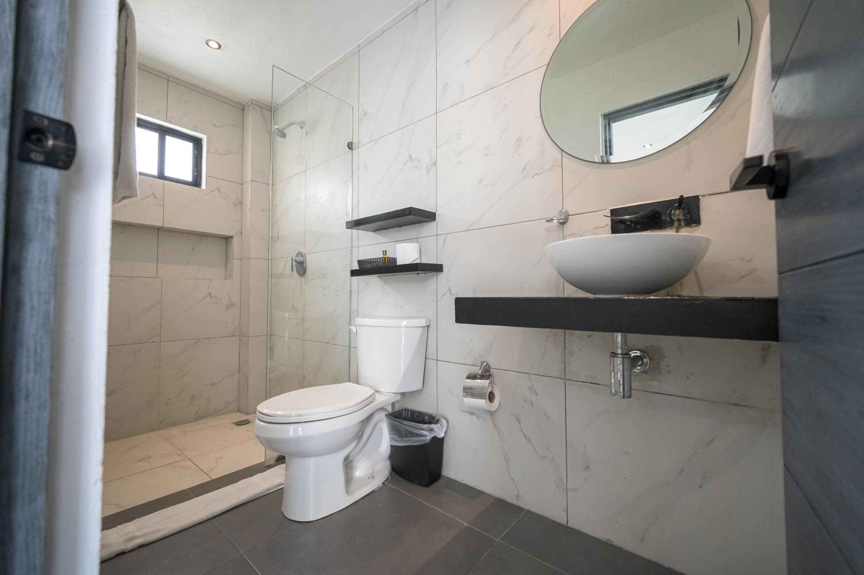 Aruma Suites — 16