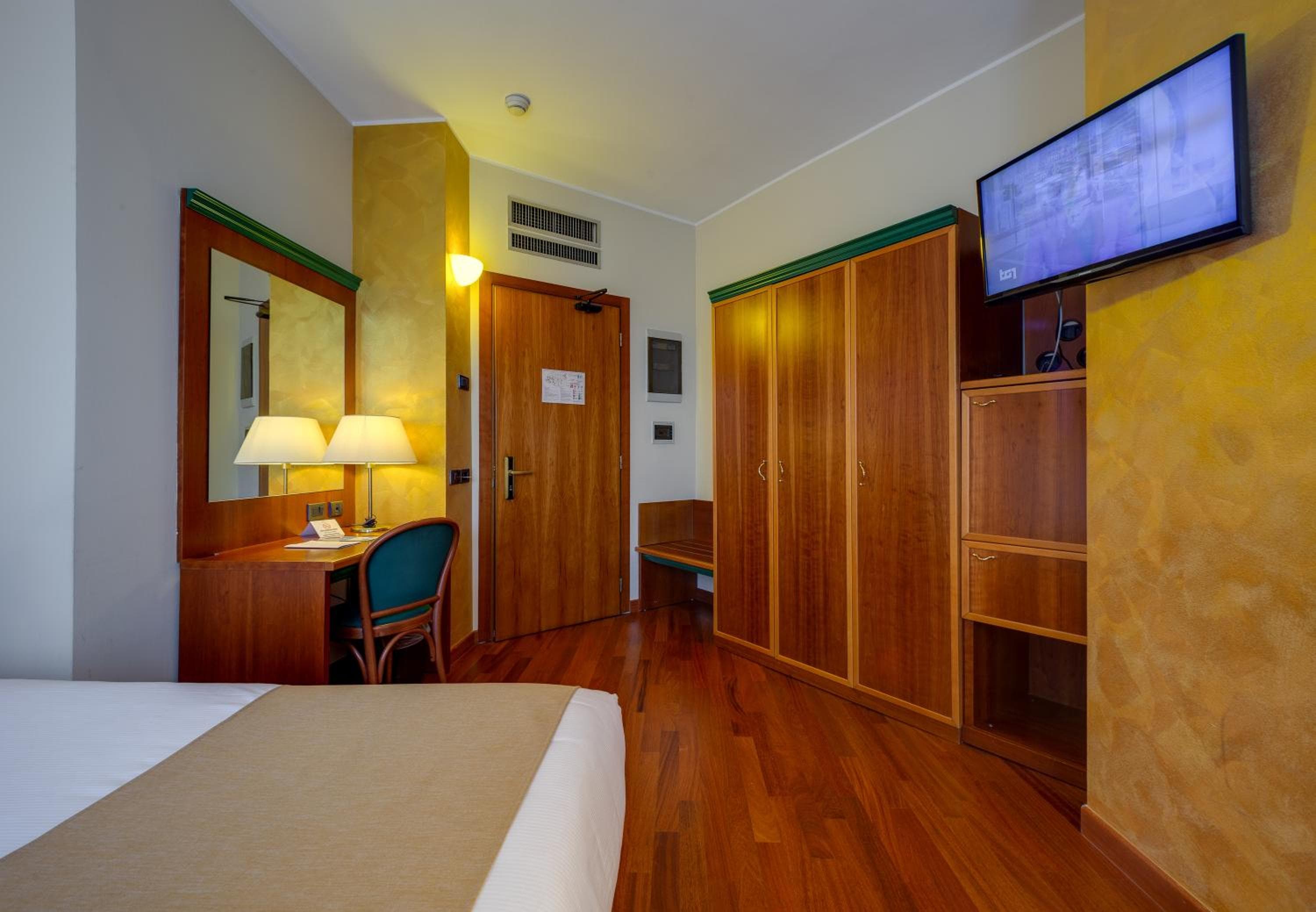 Hotel Raffaello — 14