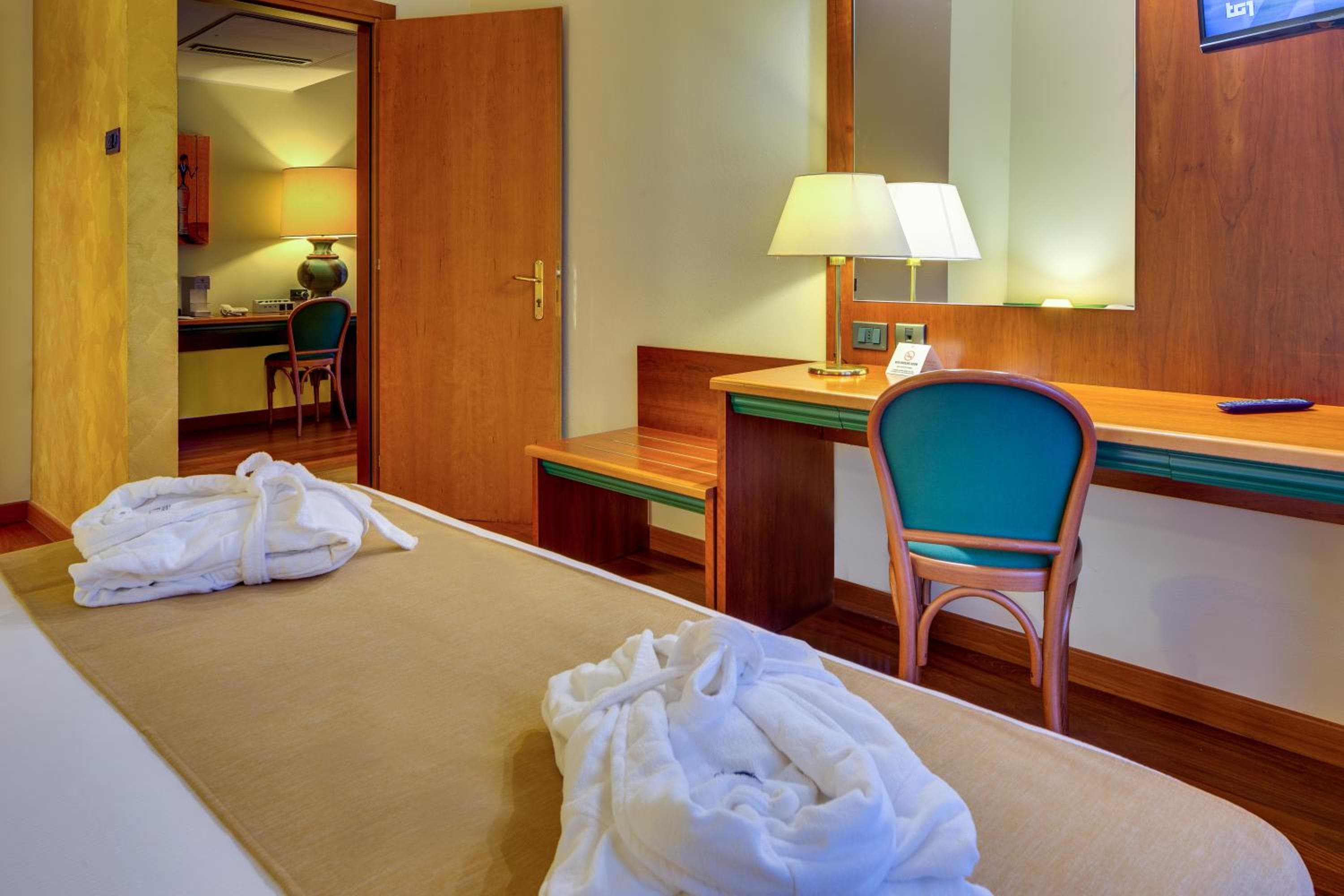 Hotel Raffaello — 7