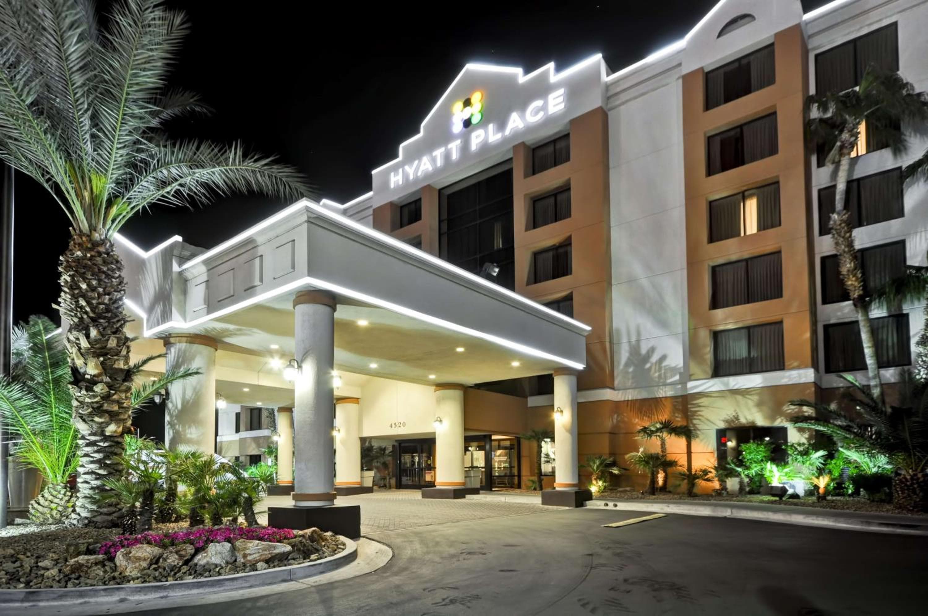 Hyatt Place Las Vegas — 12