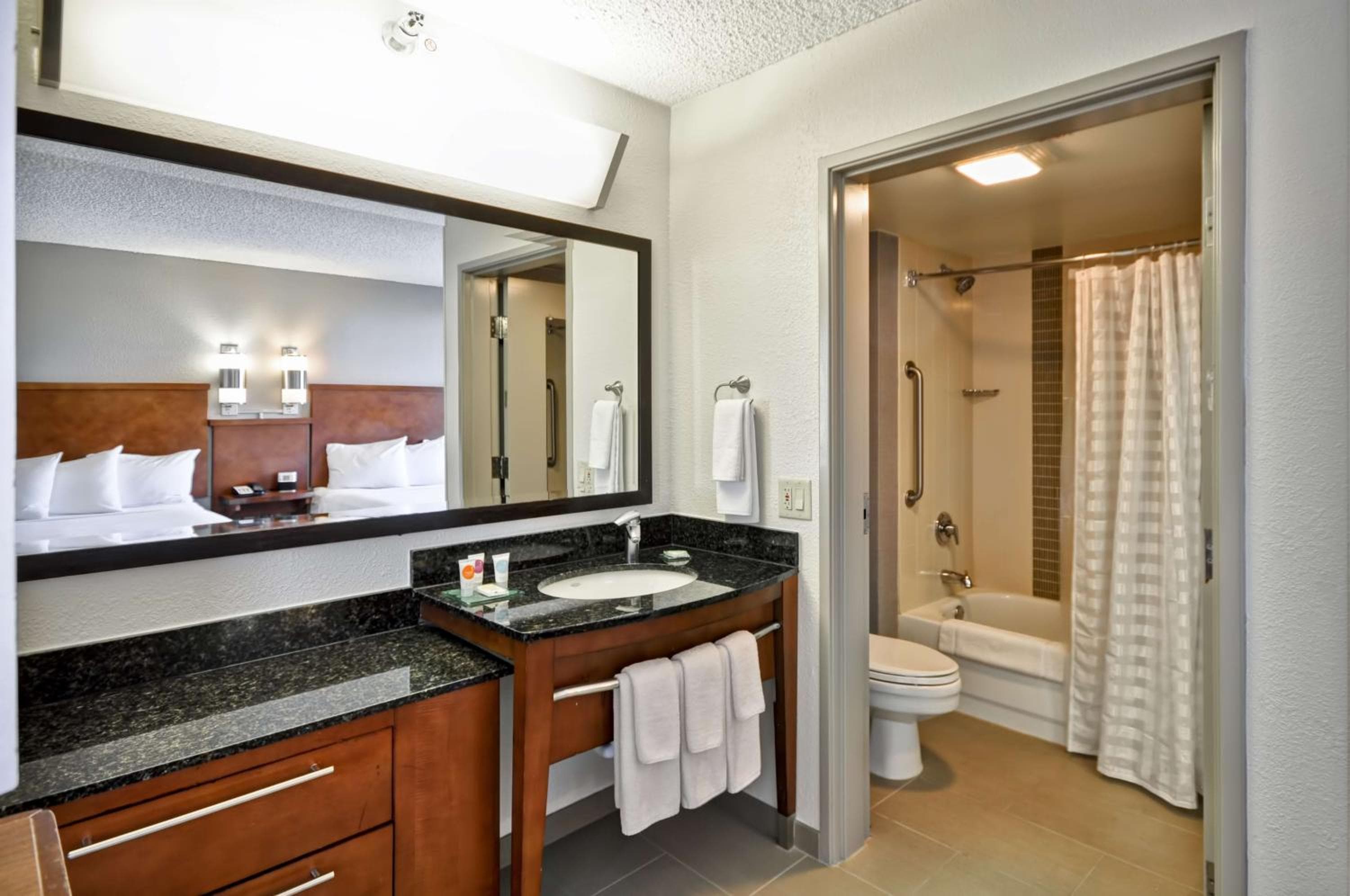 Hyatt Place Las Vegas — 16