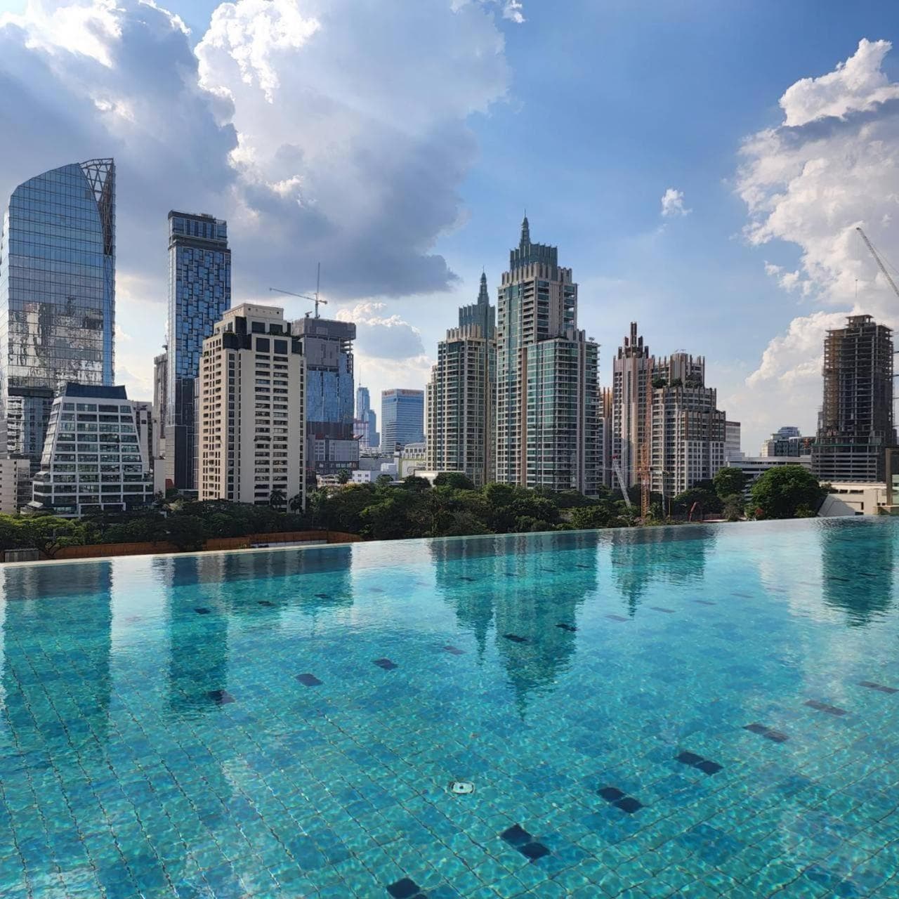 Hotel Sivatel Bangkok — 8