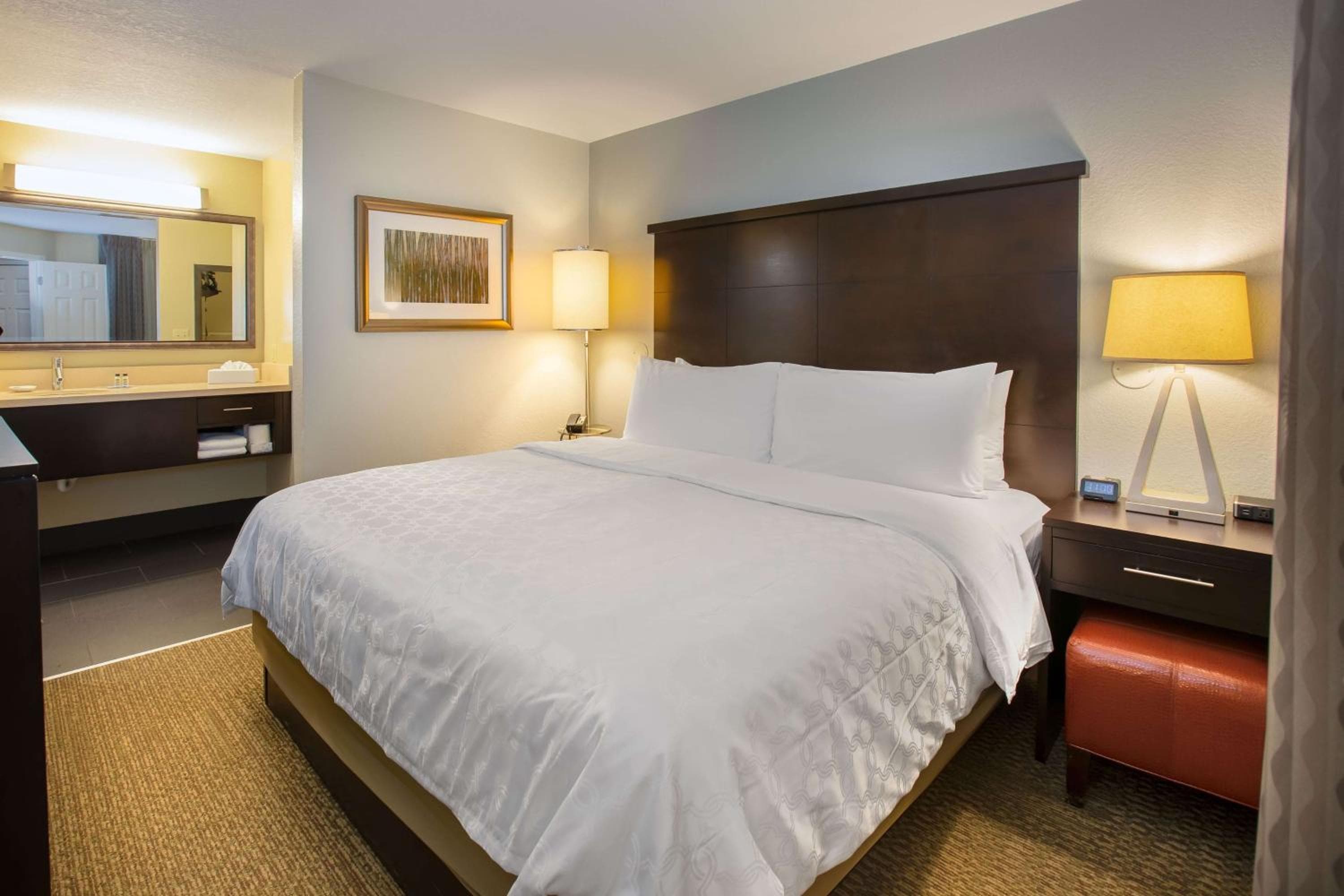 Sonesta ES Suites Orlando - Lake Buena Vista — 13
