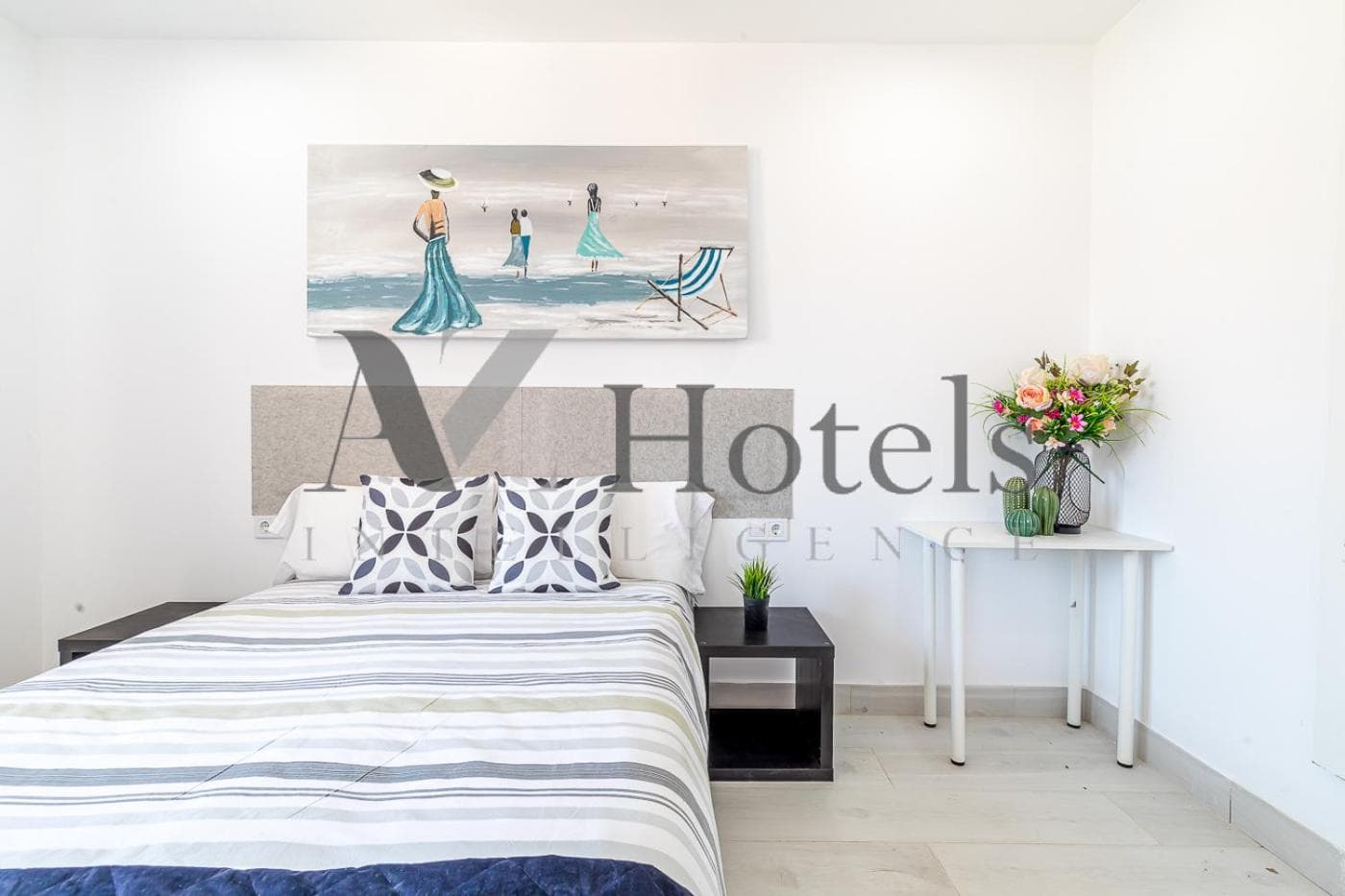 AYZ Silvela - Auto check-in property — 2