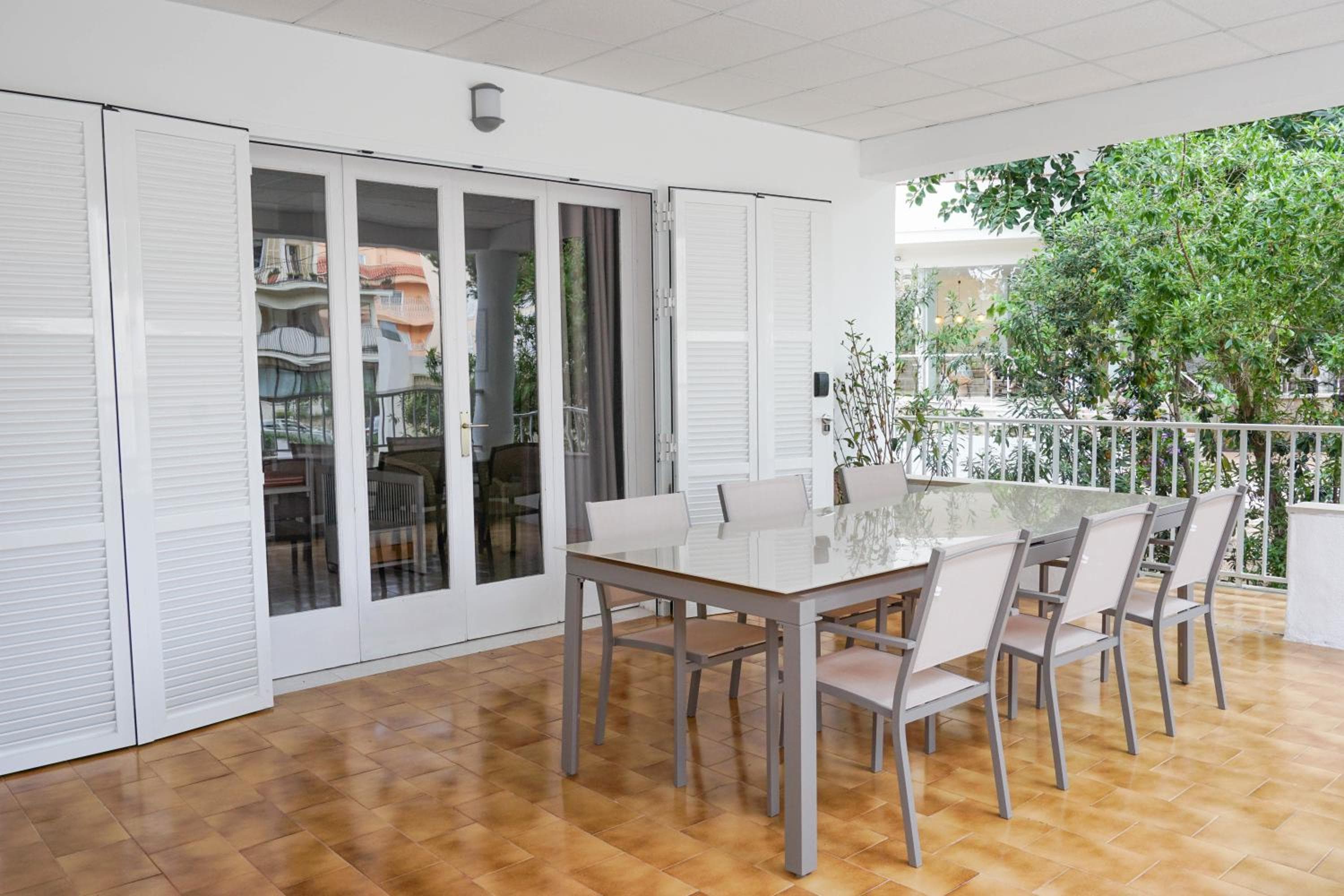 Houm Villa Plaza Arosa — 2