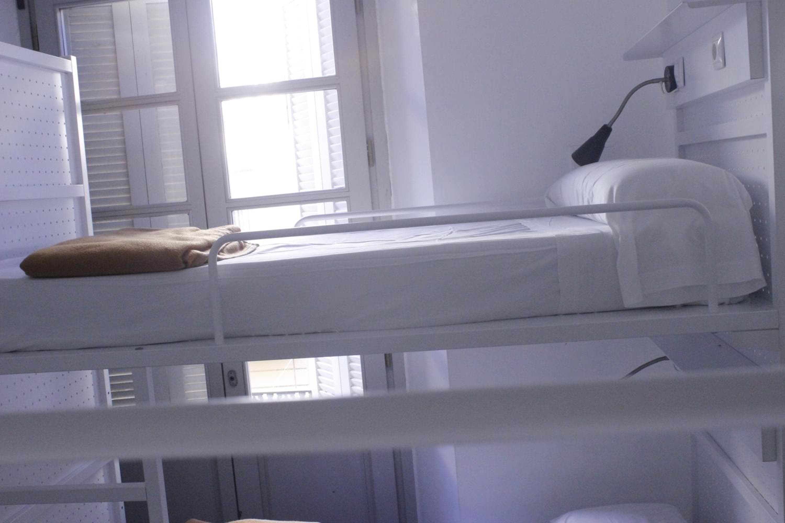 Feel Hostels Soho Malaga — 2