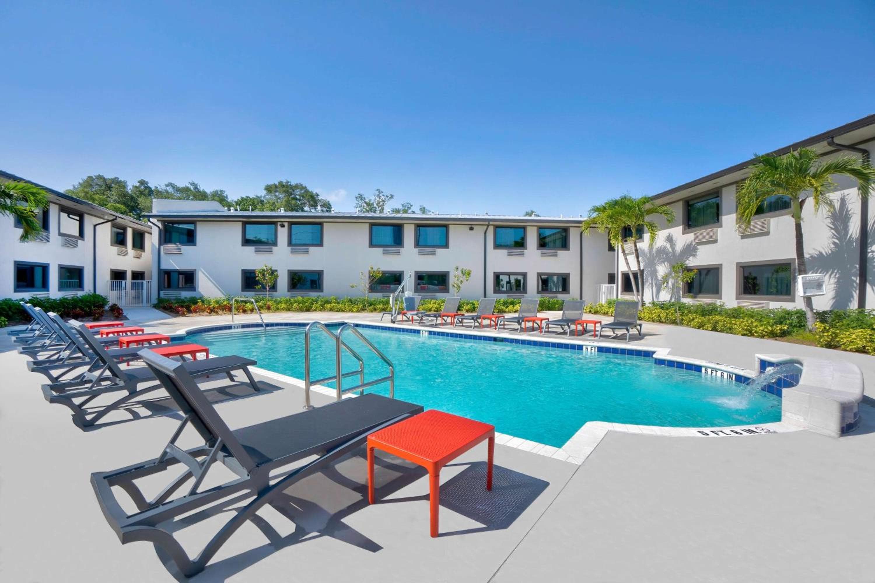 Motel 6-Fort Lauderdale, FL — 5