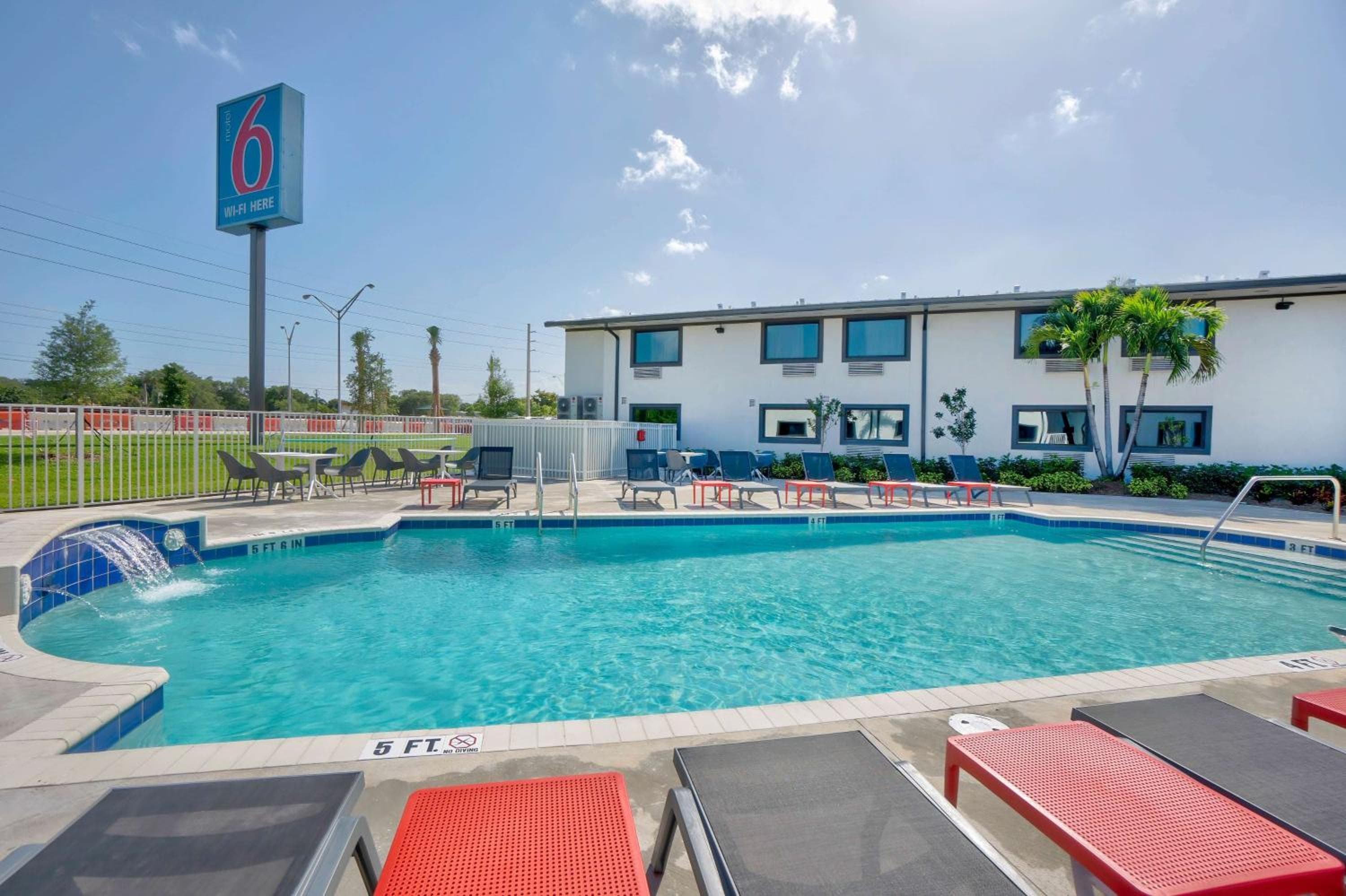 Motel 6-Fort Lauderdale, FL — 6