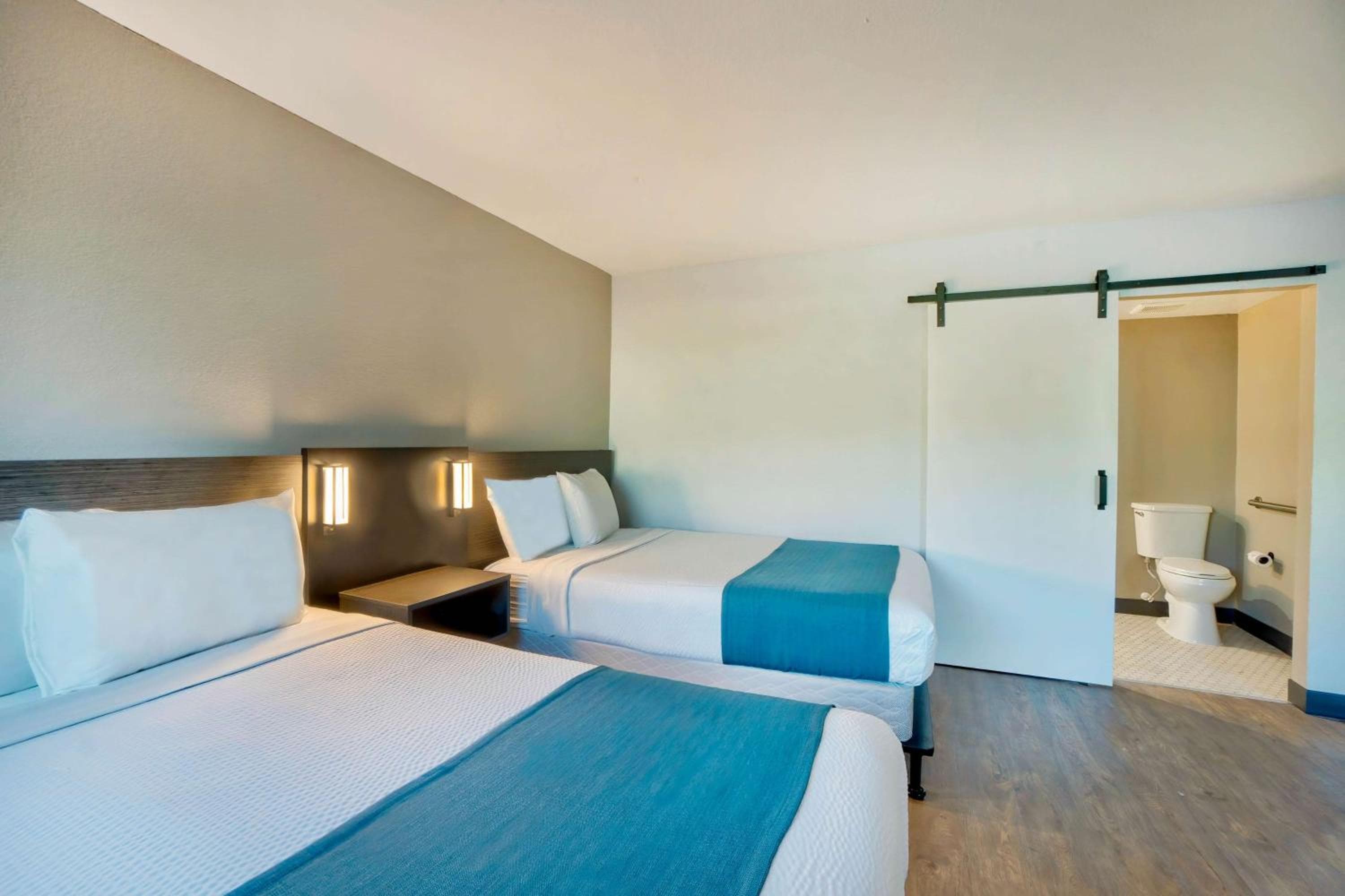 Motel 6-Fort Lauderdale, FL — 14