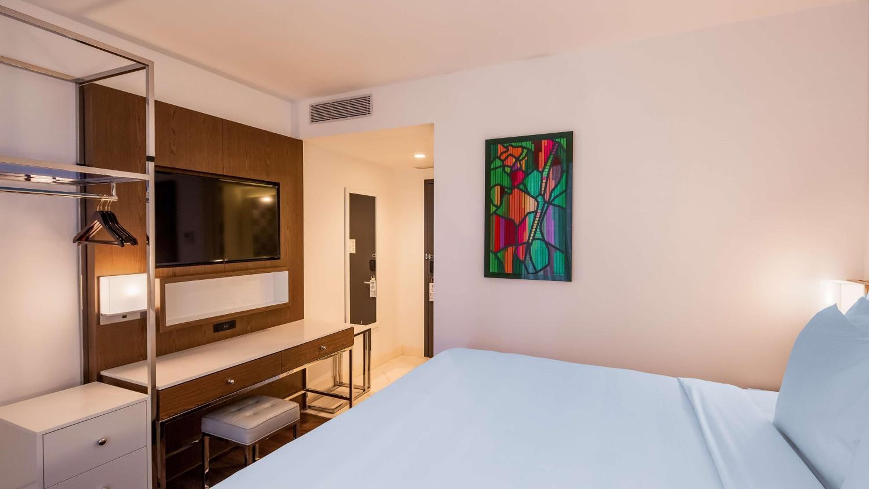 Best Western Premier Empire State Hotel — 13