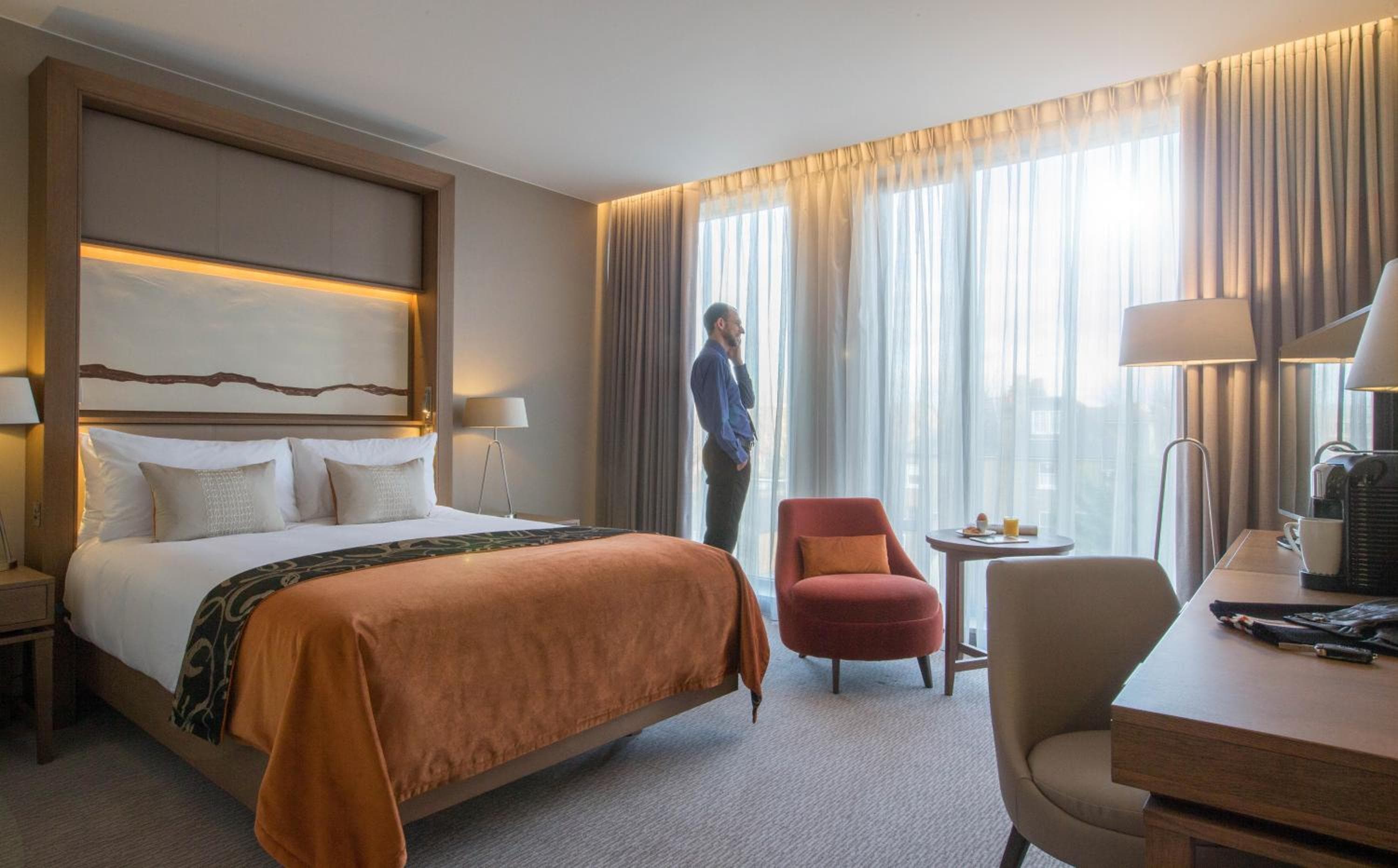 Clayton Hotel Chiswick — 10