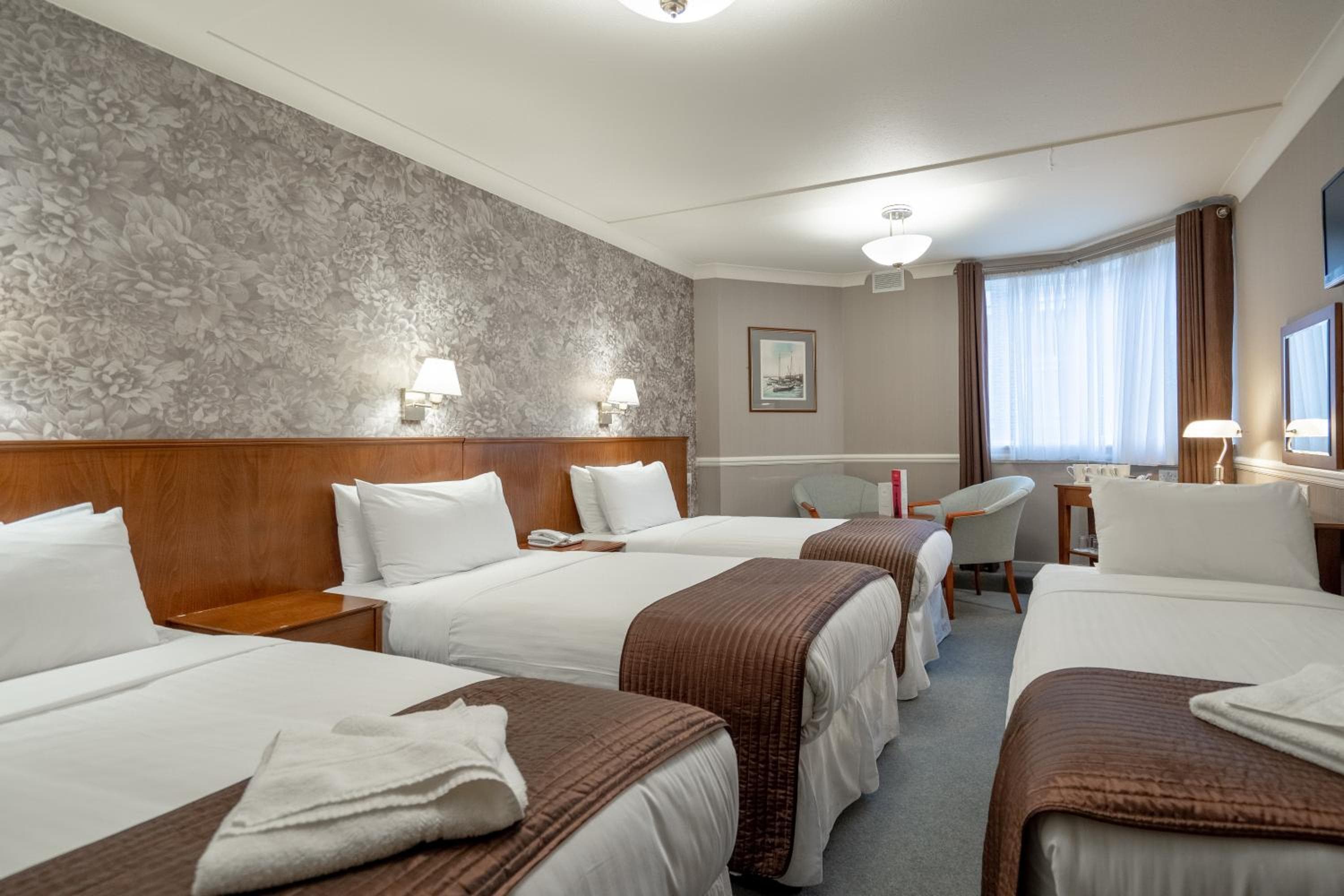 Il Clarendon Hotel — 28
