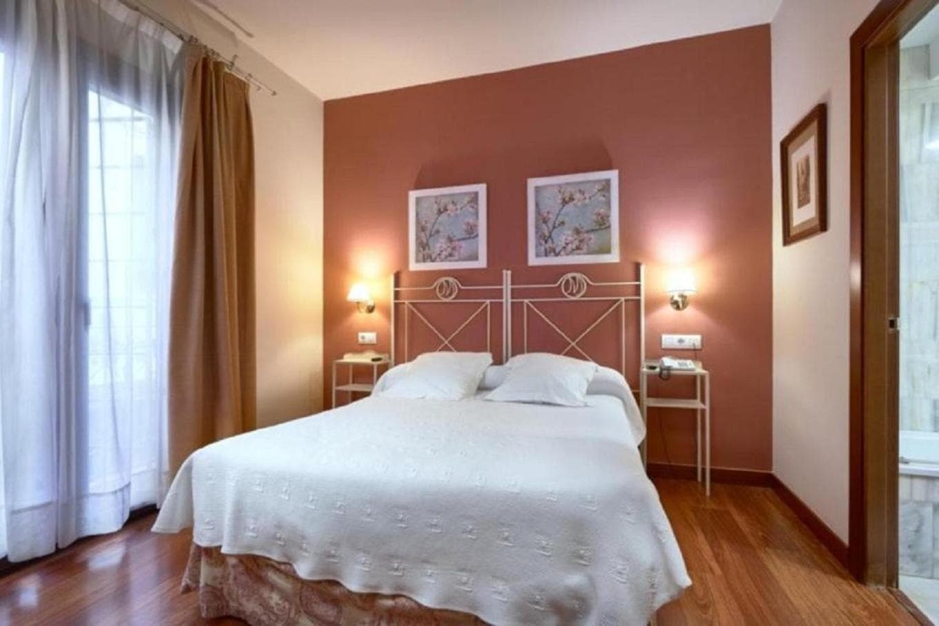 Hotel Murillo — 11