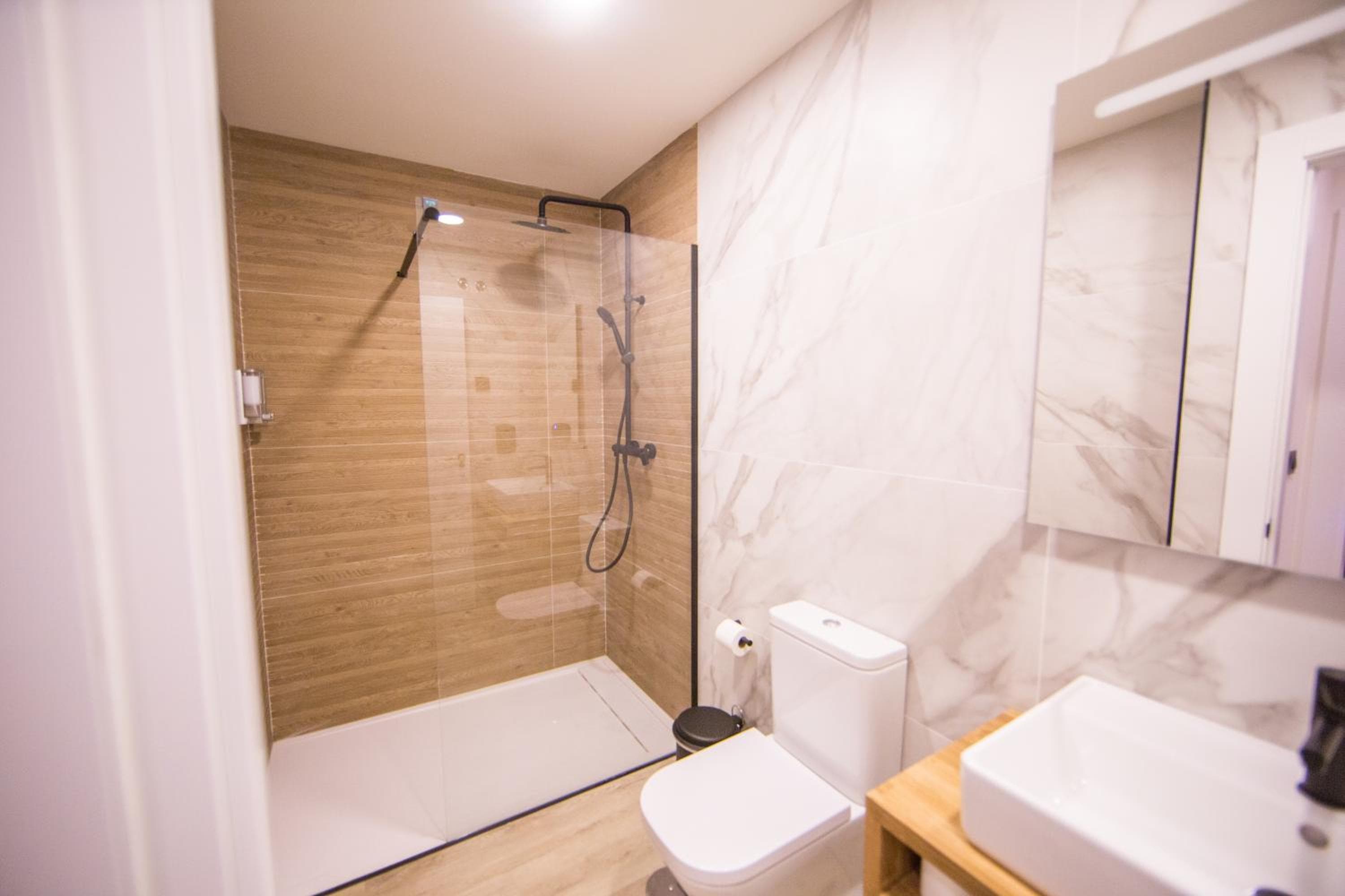 Apartamentos Málaga Premium - Calle San Telmo — 8