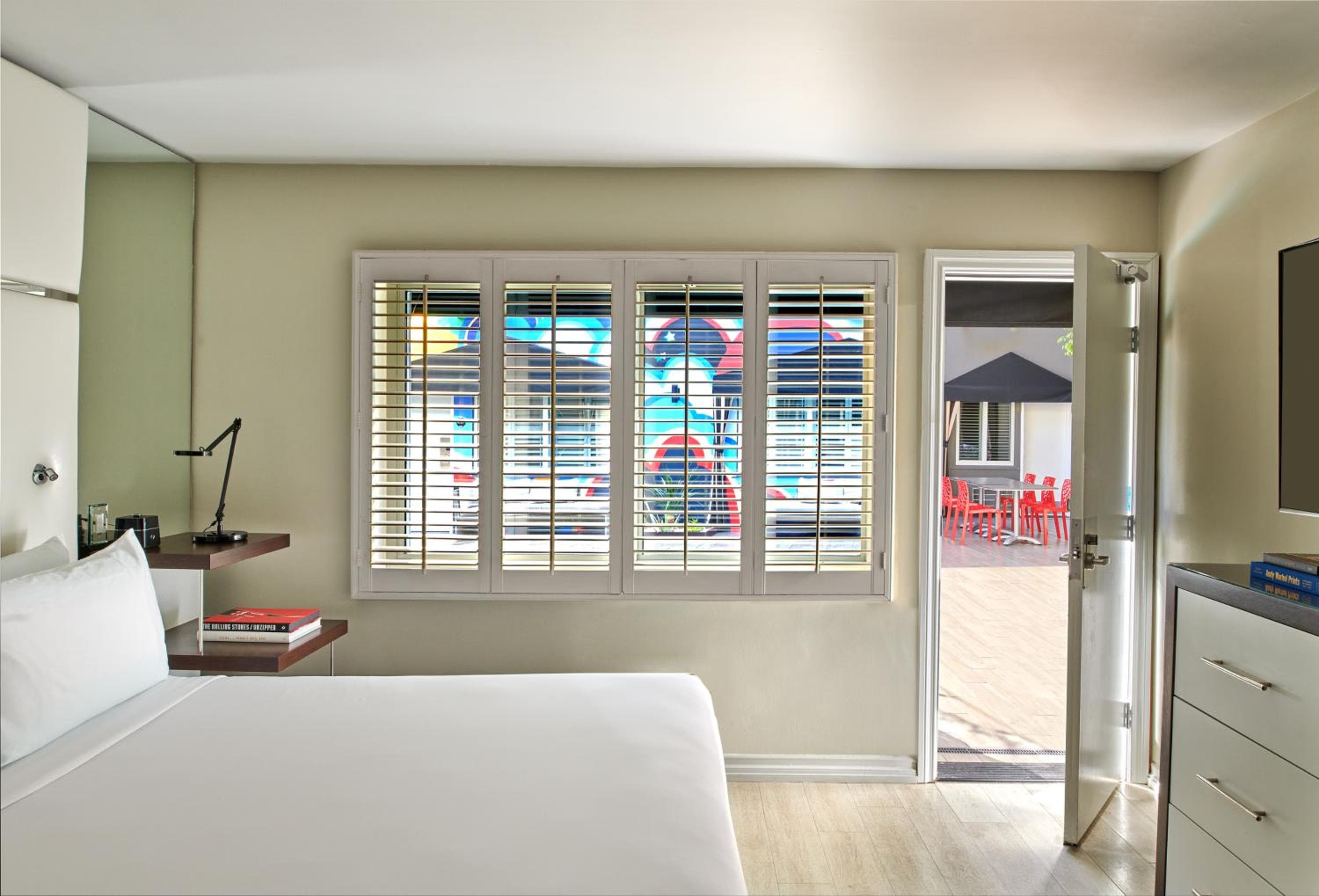 Hotel Ziggy On Sunset — 18