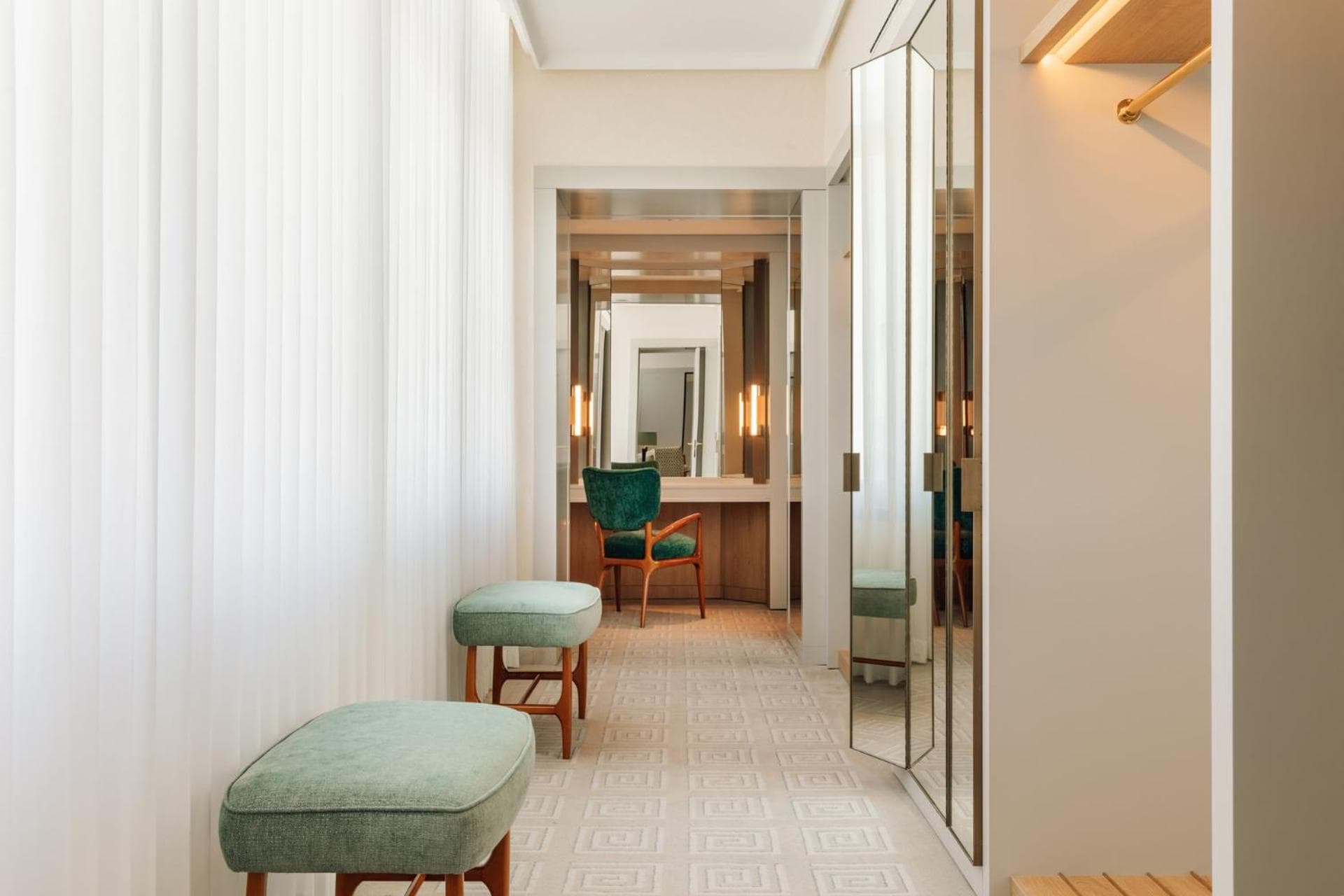 Four Seasons Hotel Ritz Lisbon — 25