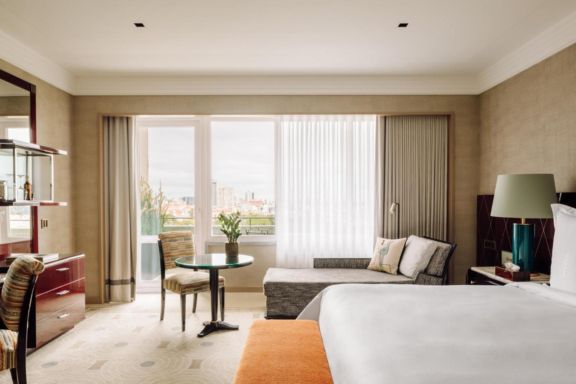 Four Seasons Hotel Ritz Lisbon — 11