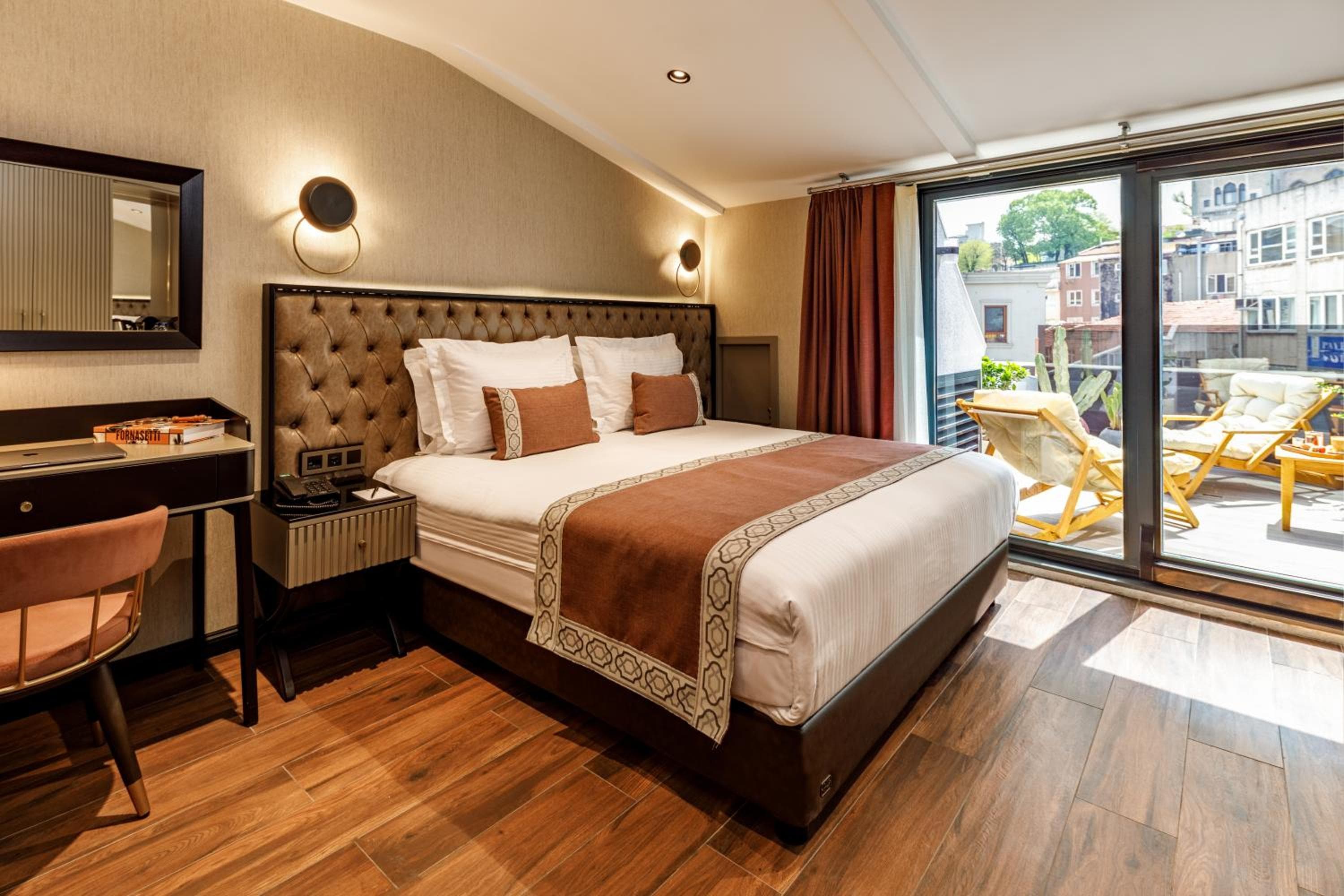 Euro Design Hotel — 6