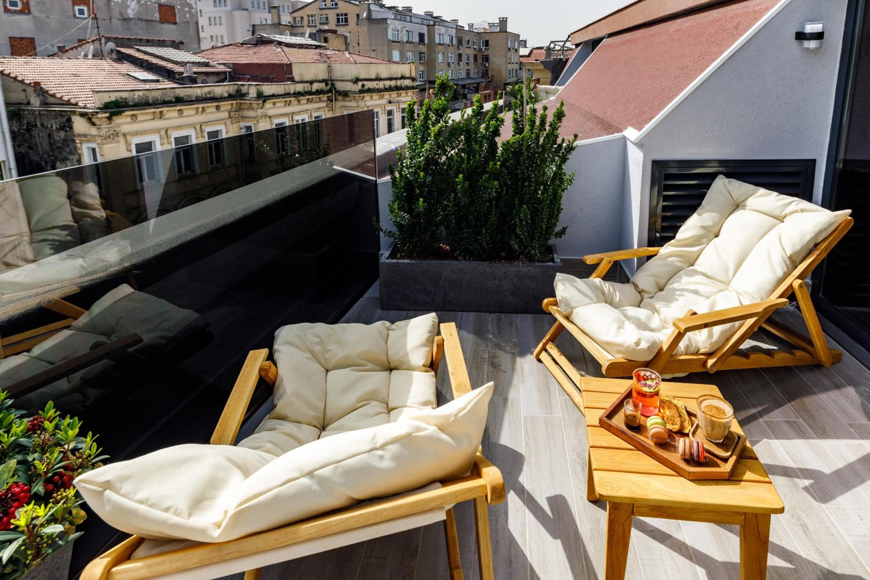 Euro Design Hotel — 18