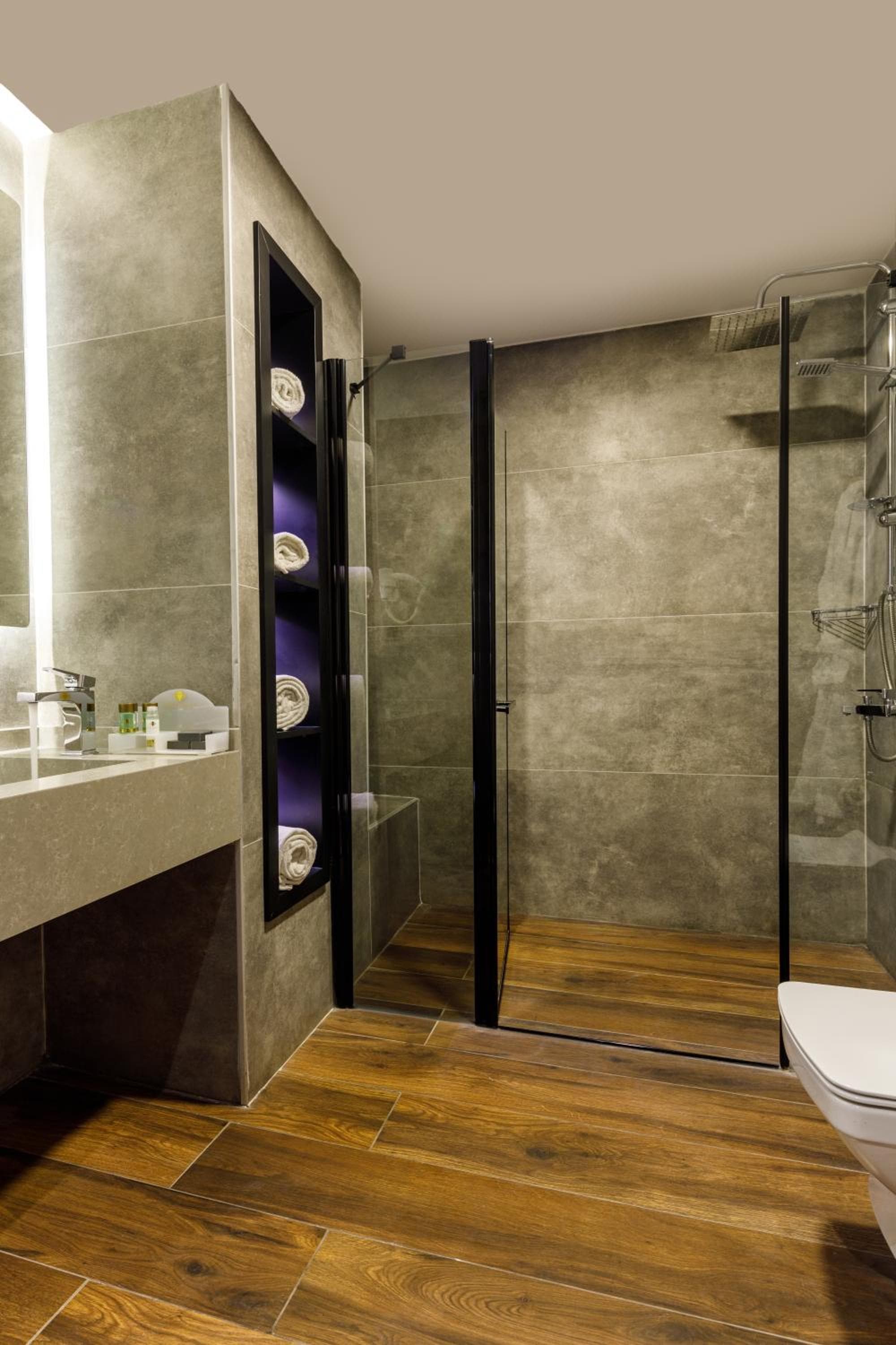 Euro Design Hotel — 26