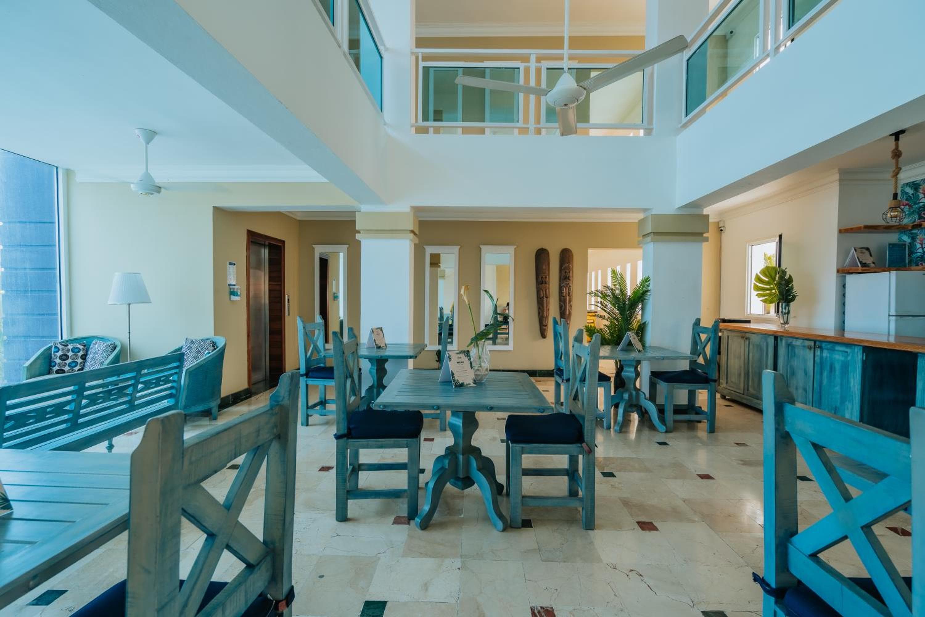 Hotel Checkin El Cortecito — 17