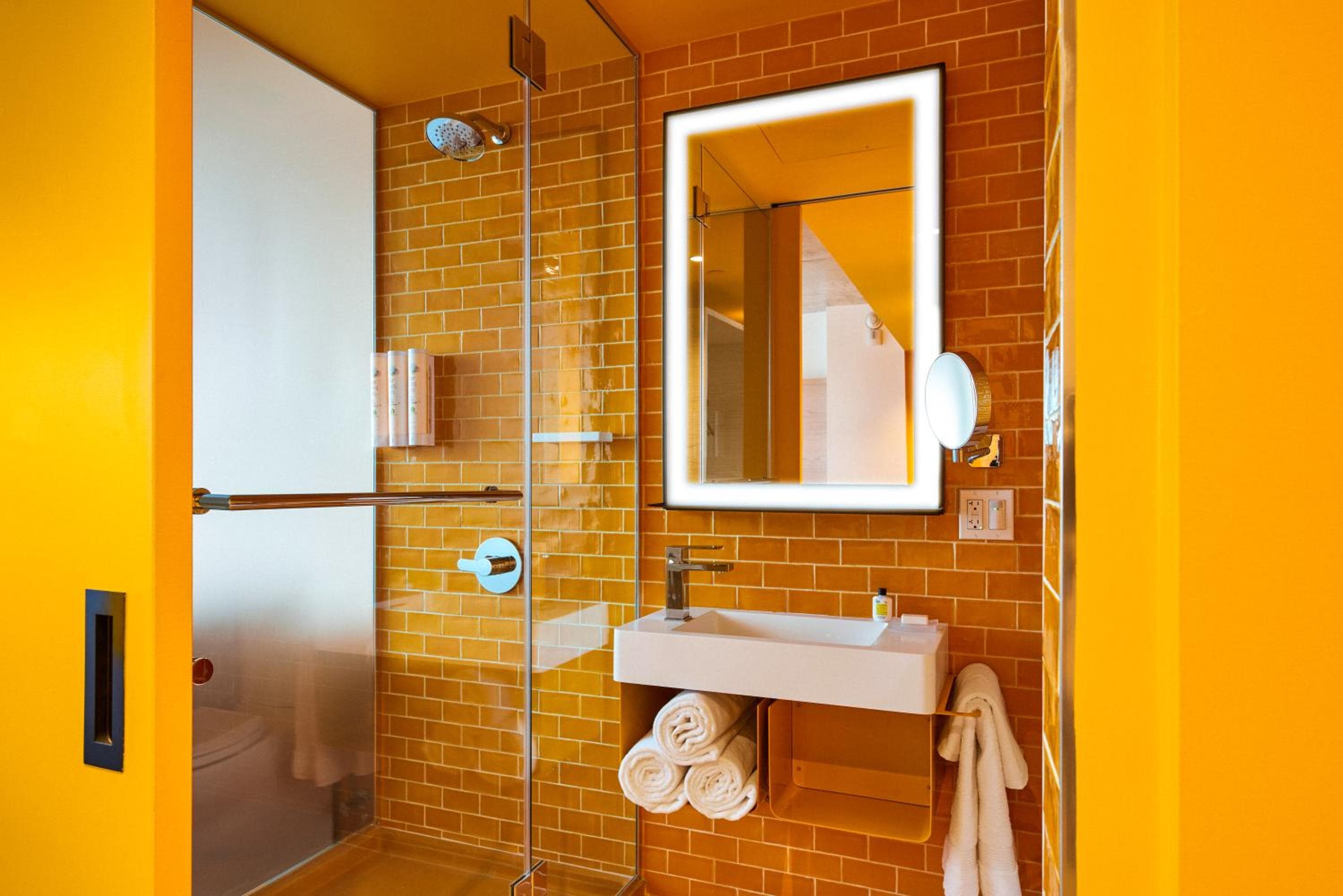 Radio Albergo — 26