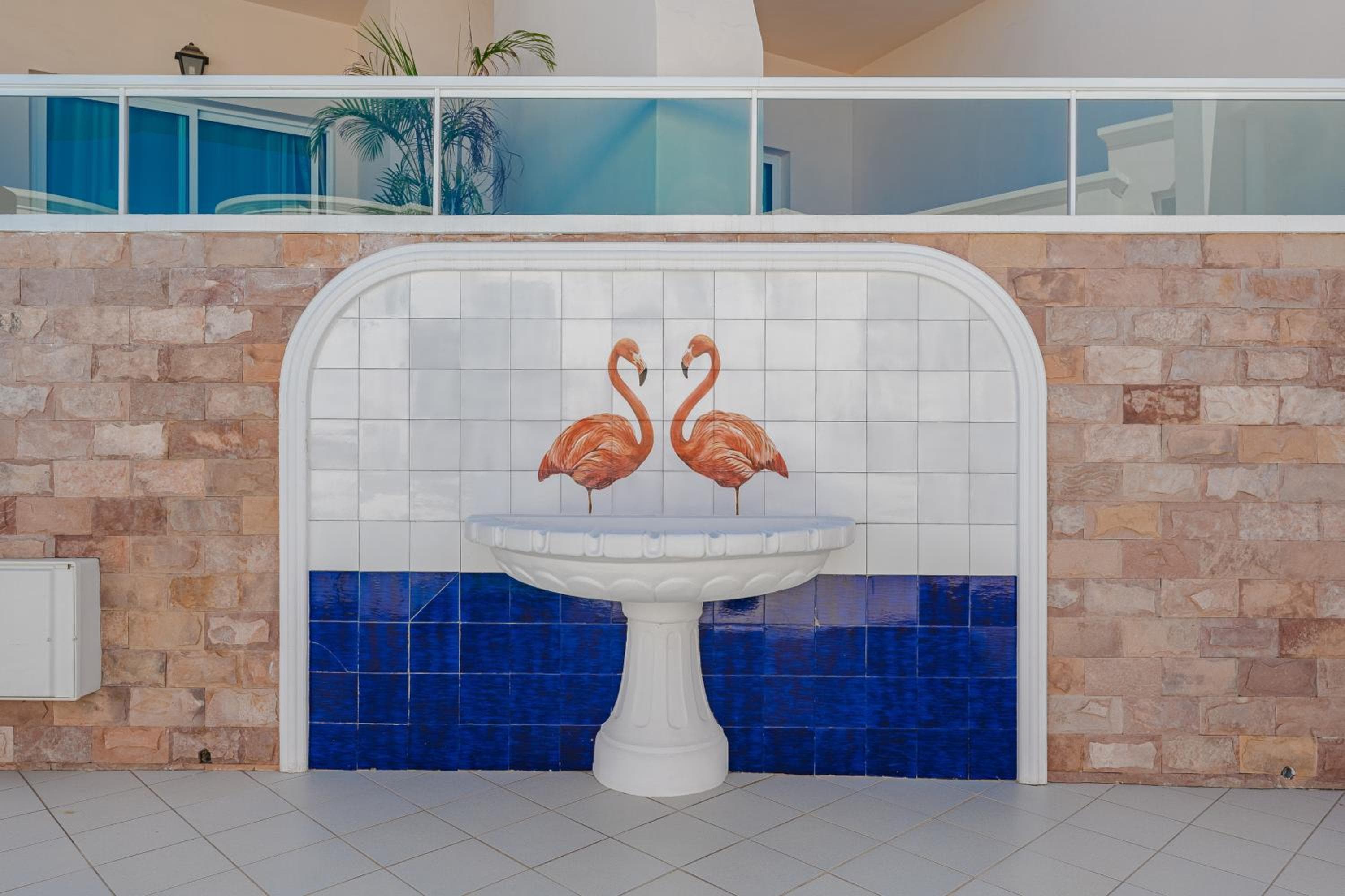 Flamingo Suites Boutique Hotel — 3