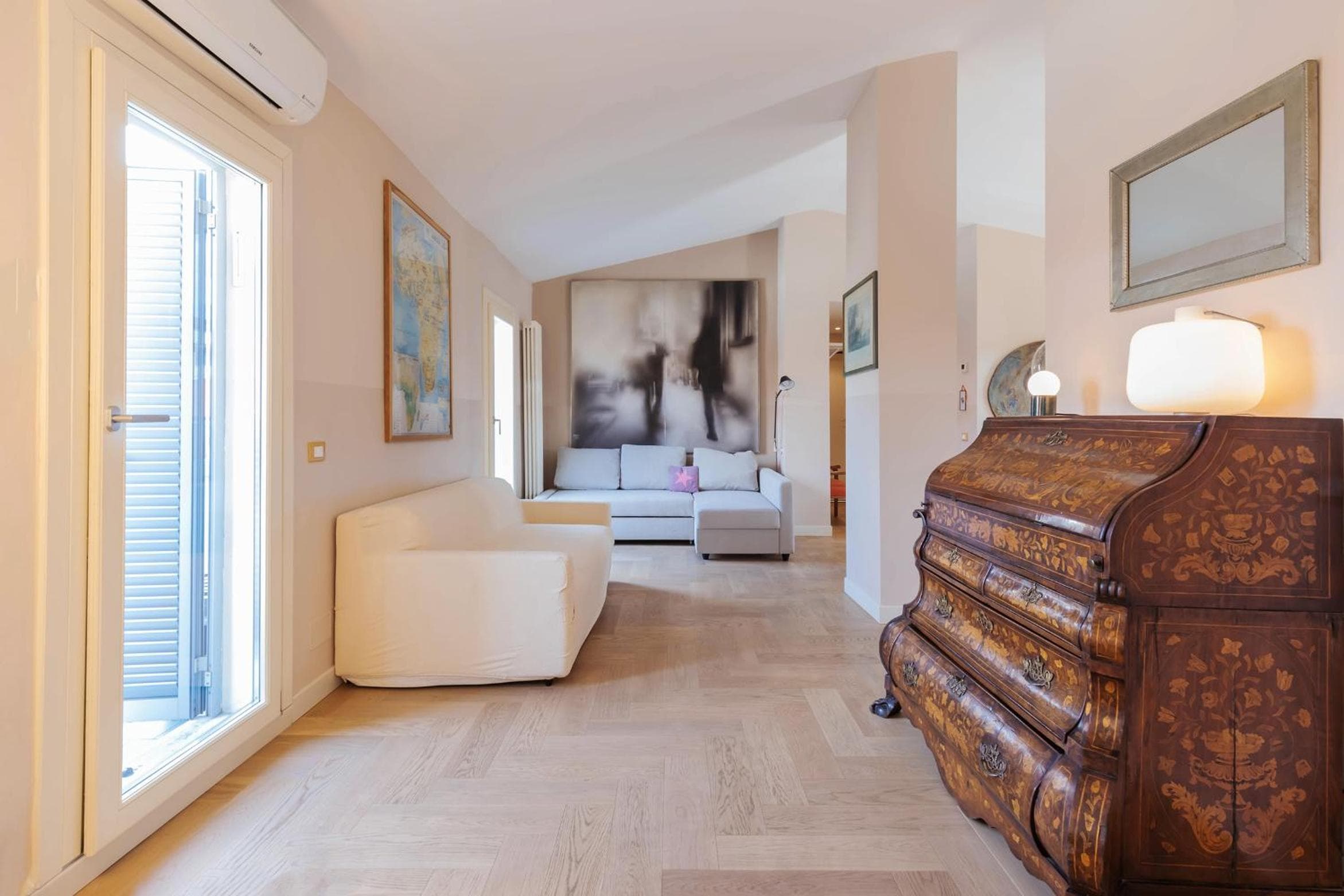 Milan Retreats — 14