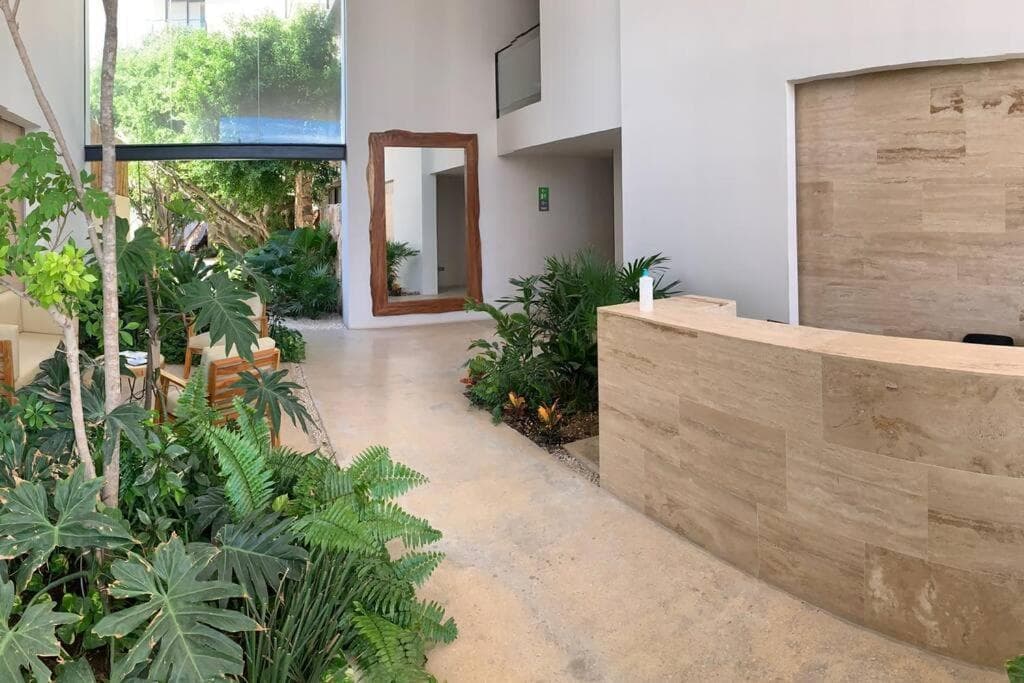 KAAB South Beach - Beautiful Big Studio - Rooftop pool ocean view — 3