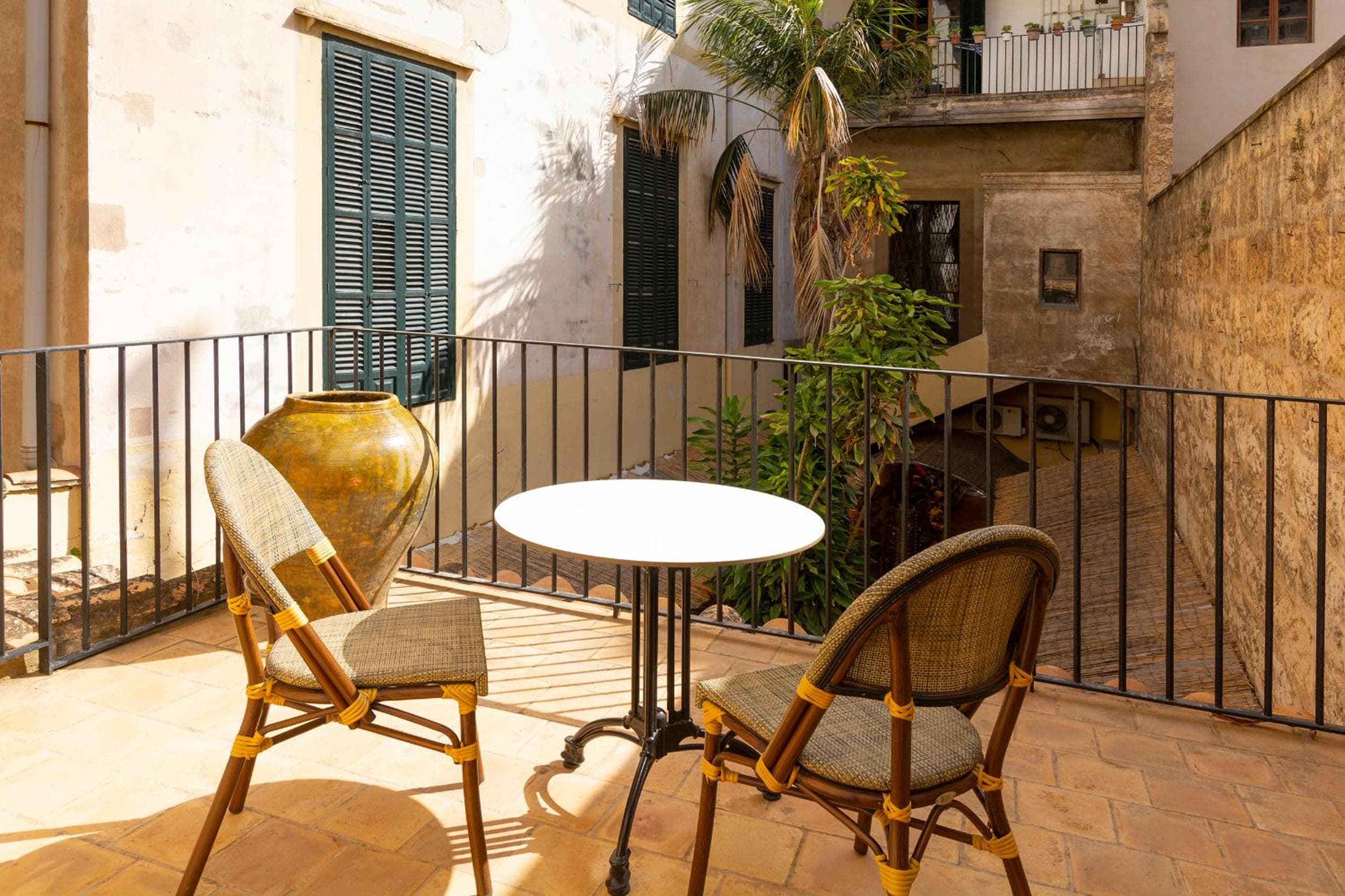 Hotel Can Cirera — 8