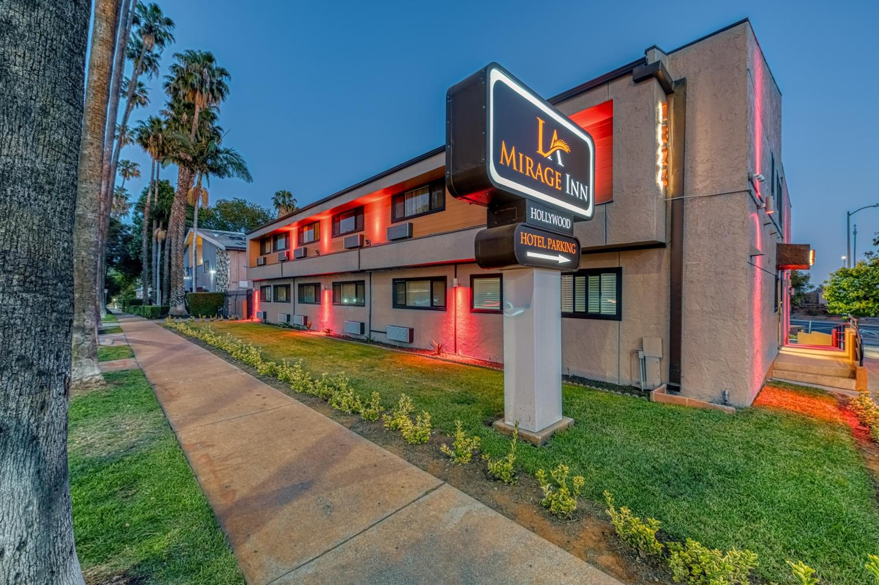 La Mirage Inn - Hollywood — 1