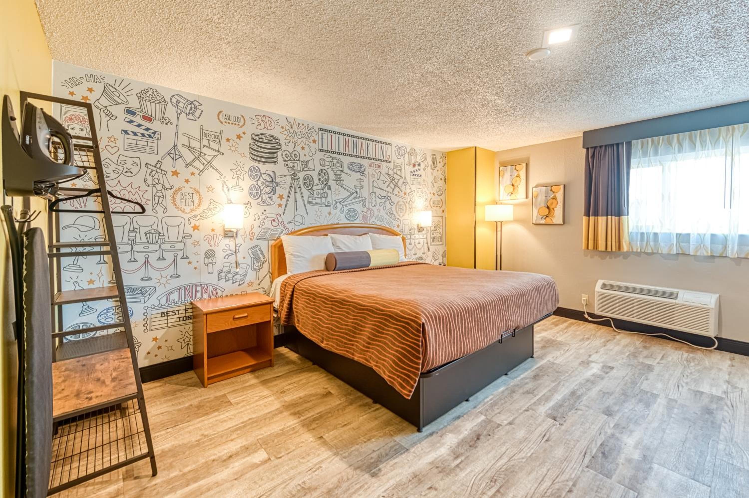 La Mirage Inn - Hollywood — 18