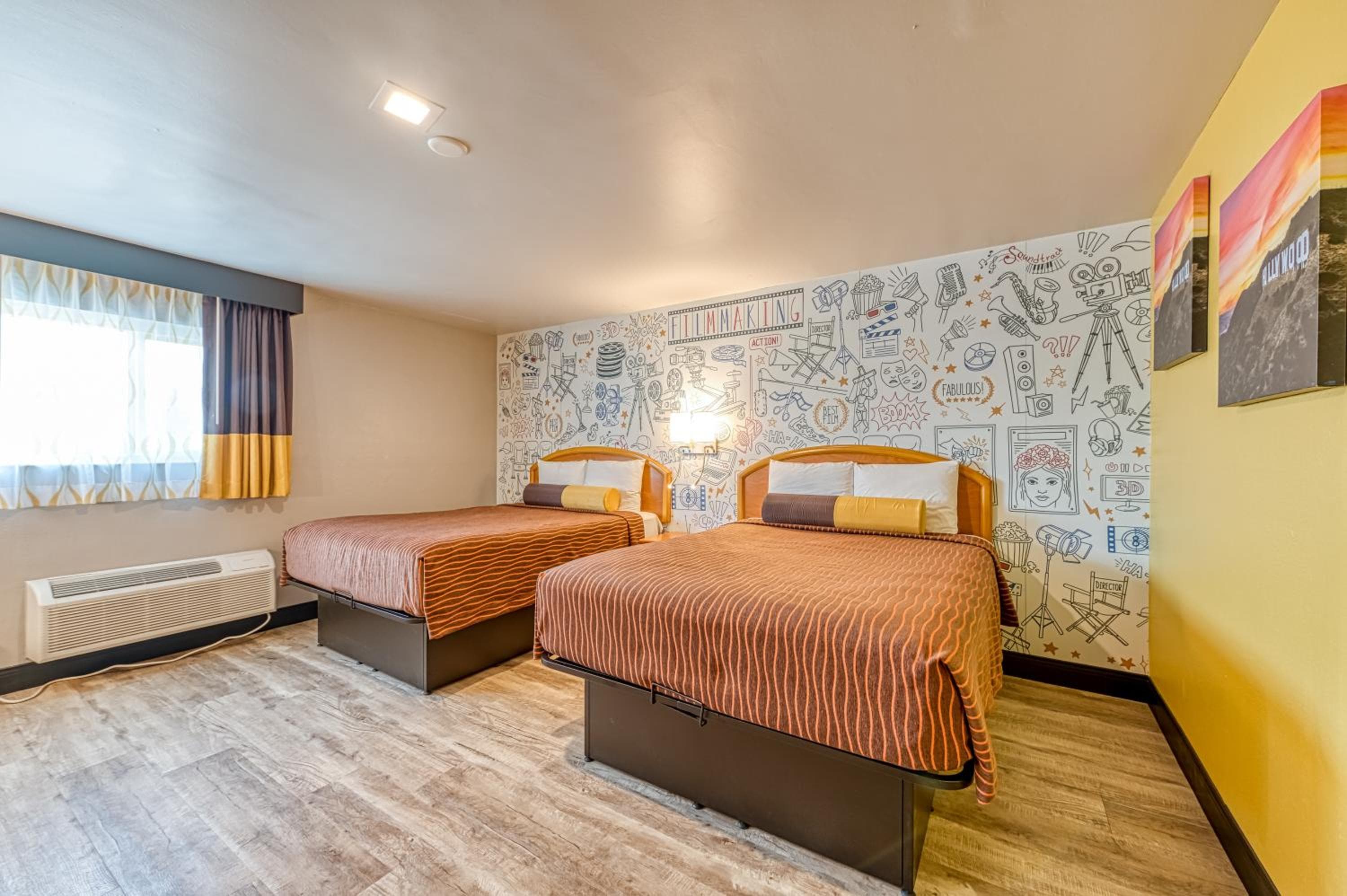 La Mirage Inn - Hollywood — 30