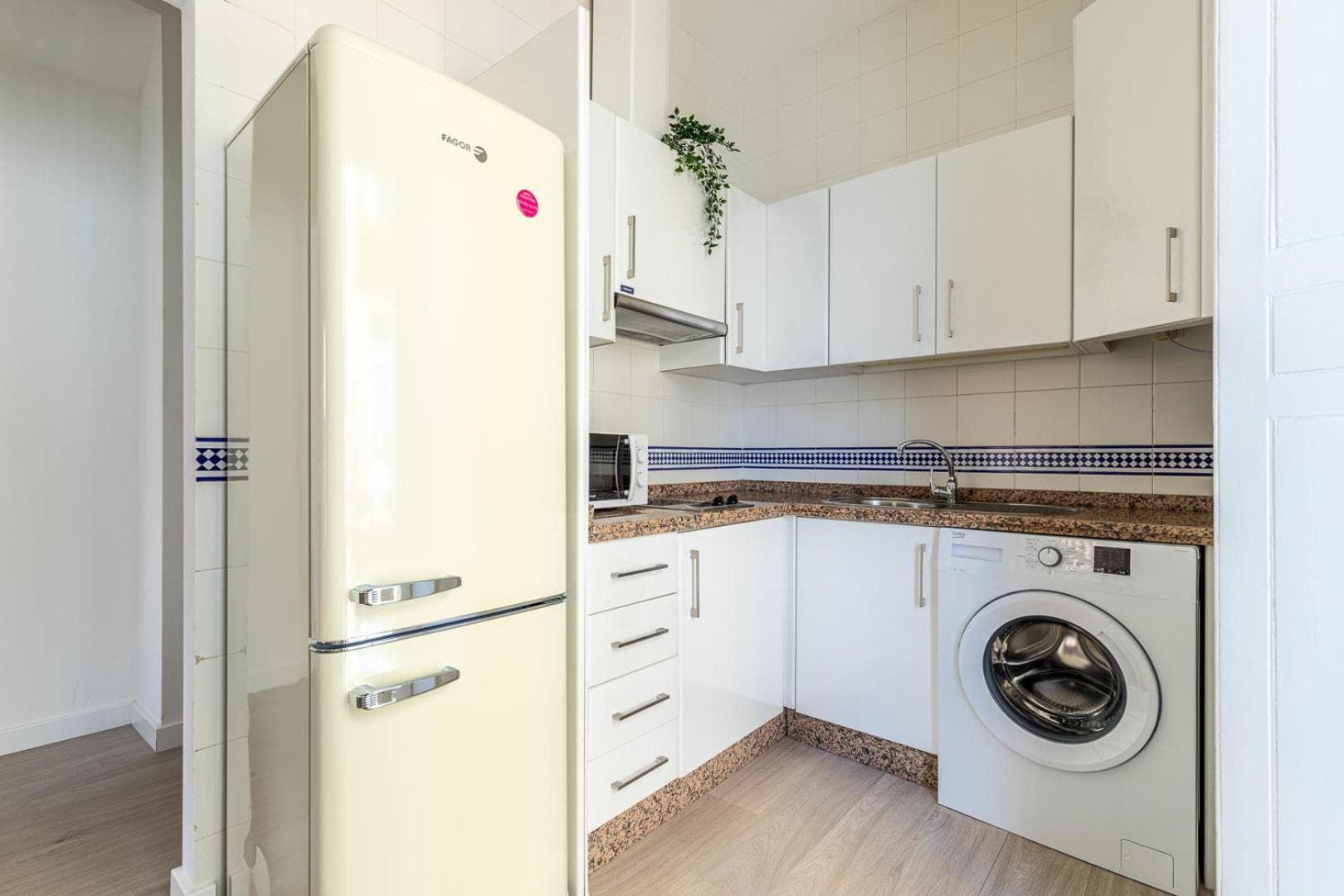 Thyssen Boutique Apartments by Caleta Homes — 3