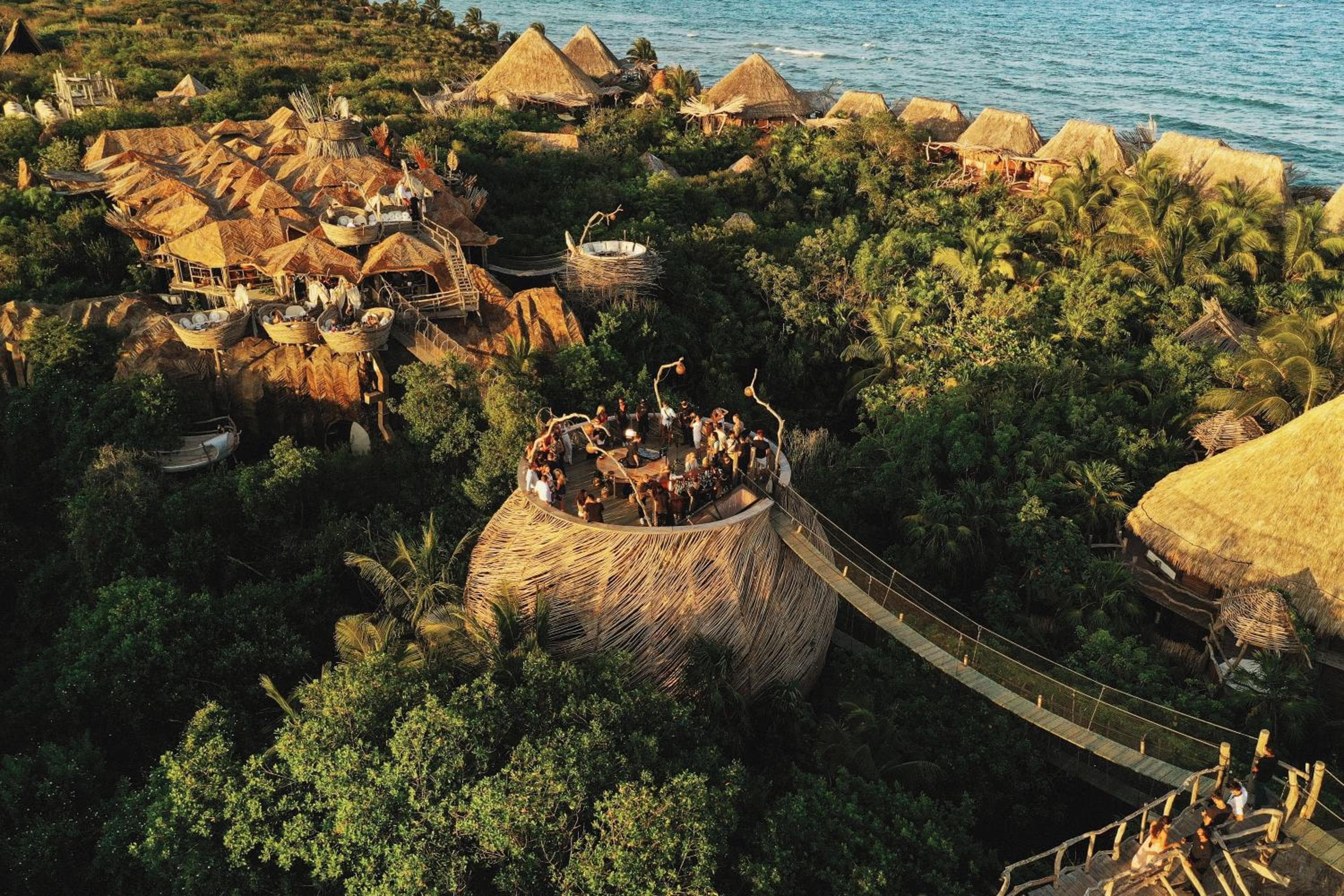 Azulik - Adults Only hotel, Carretera Tulum Ruinas KM 5 Rumbo a Boca Paila, Rojo Gomez, Mexico — photo 2