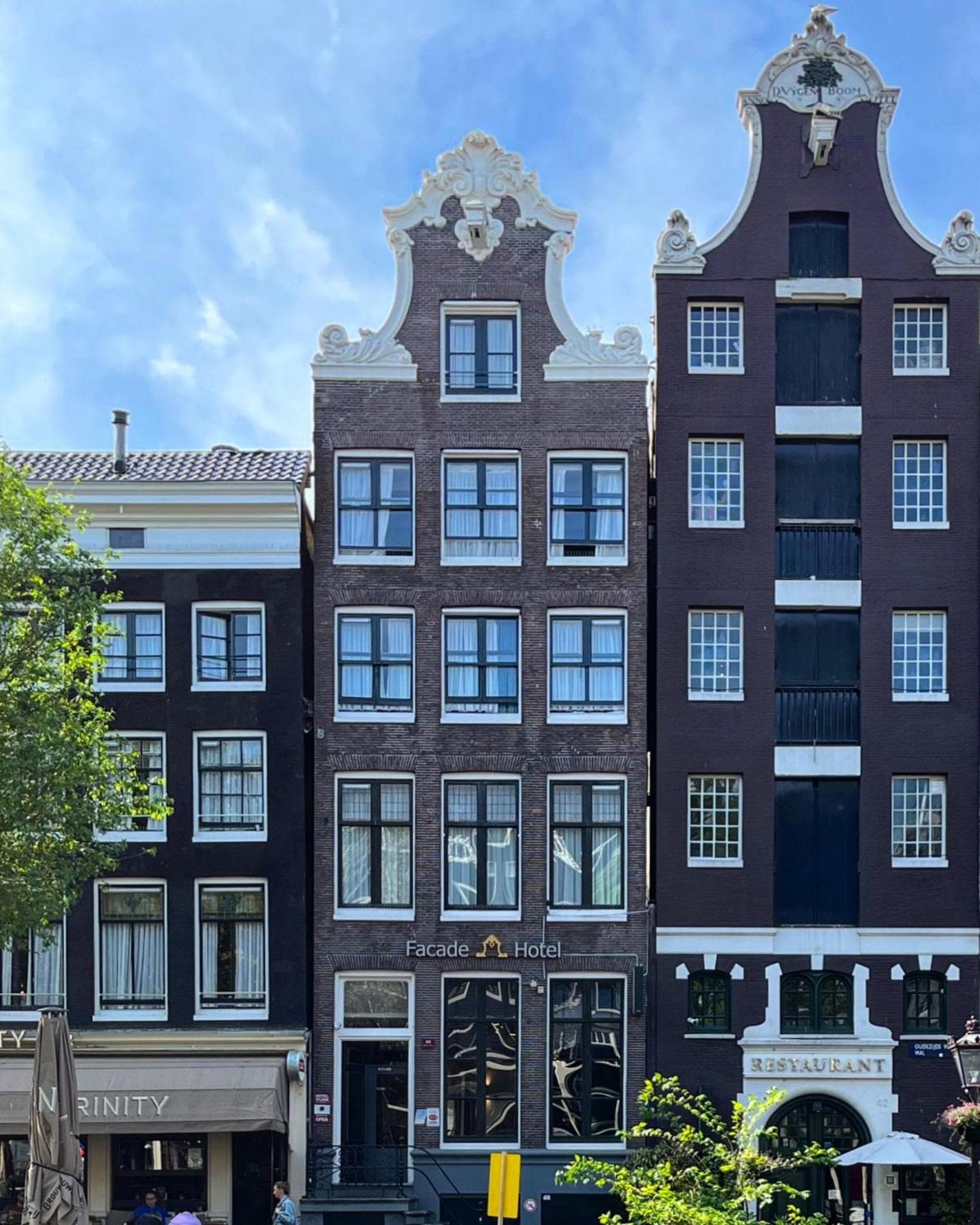 Facade Hotel Amsterdam — 1