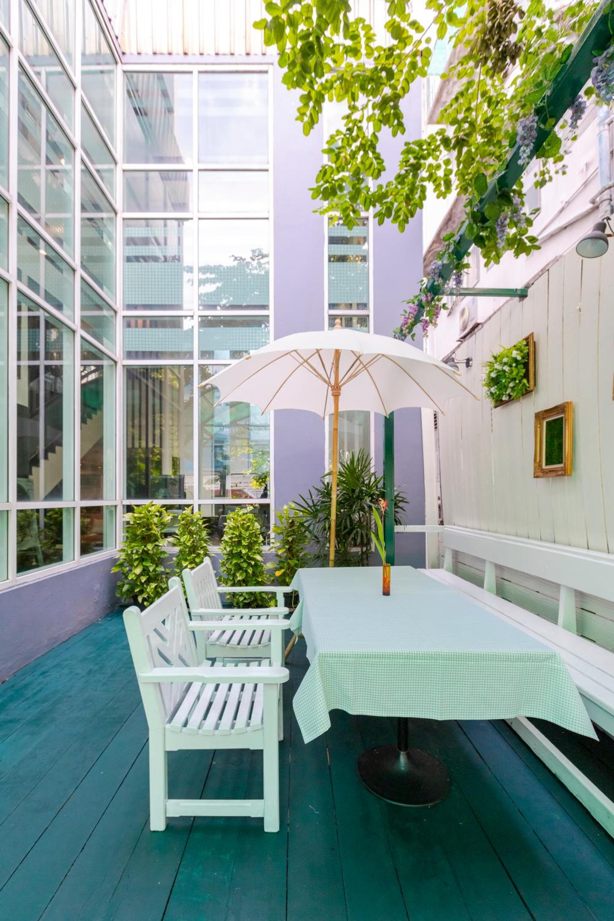 Pinnacle Lumpinee Park Hotel — 16