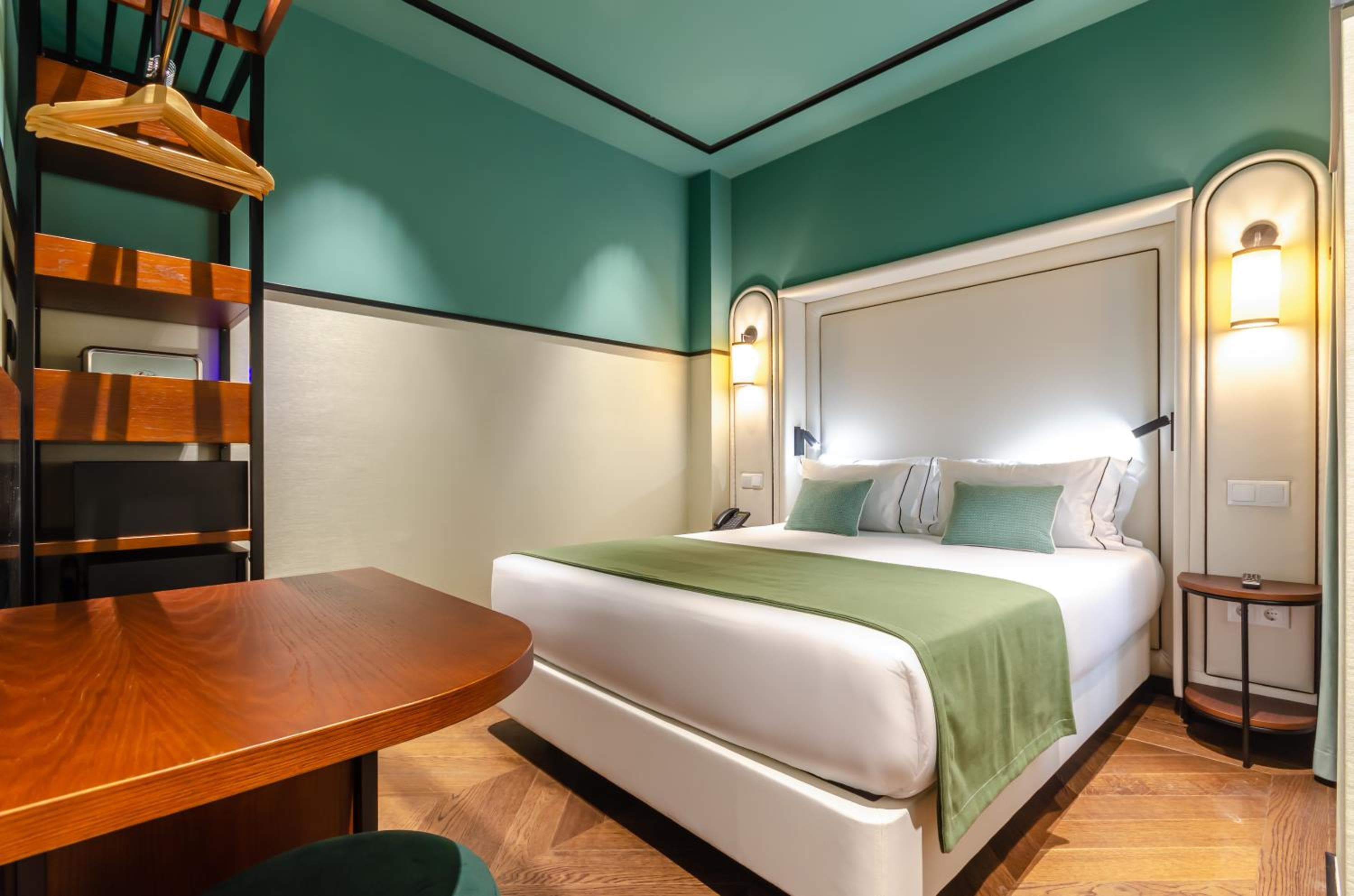 Nicola Rossio Hotel — 7